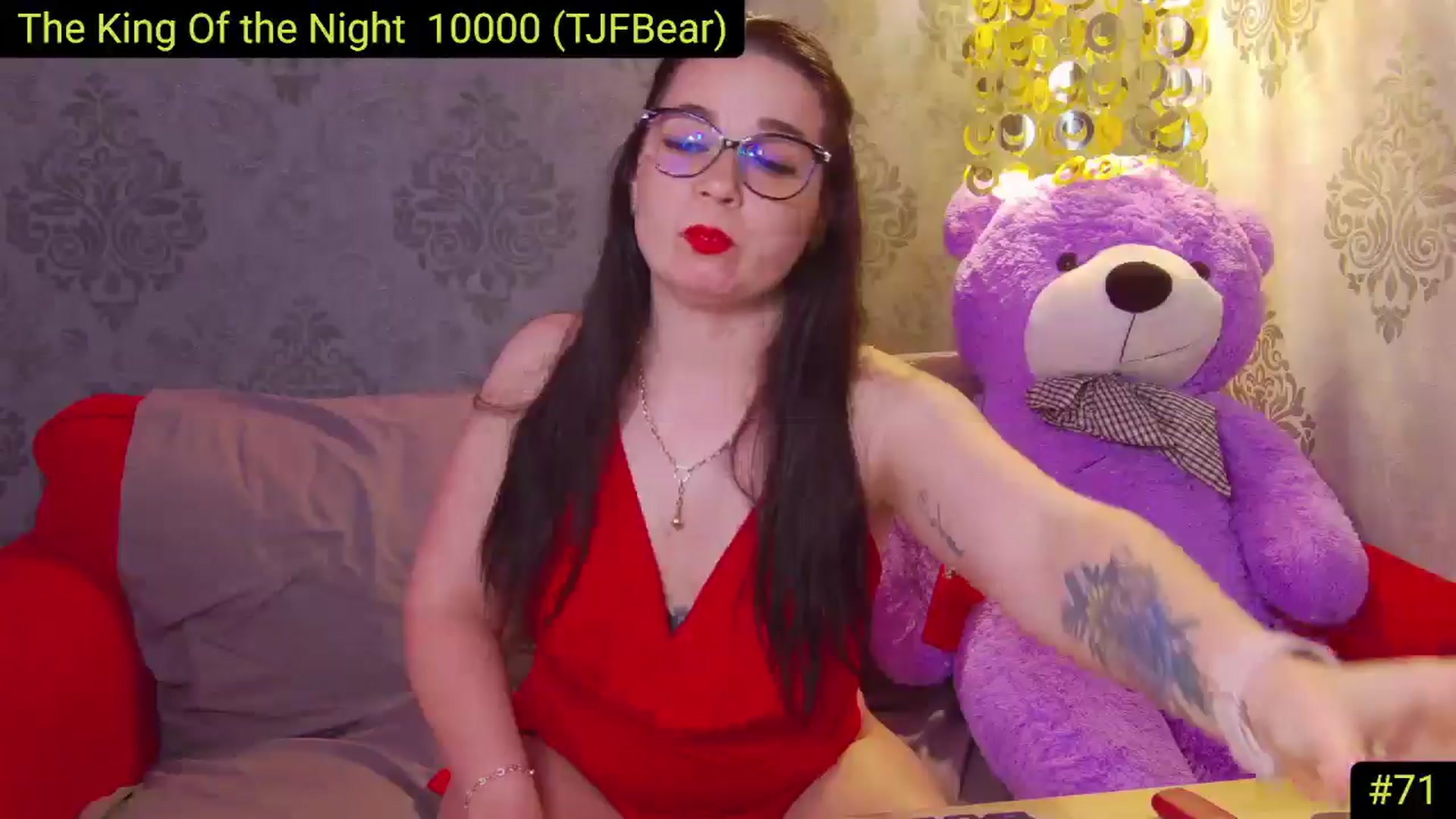 Gallery image thumbnail from AliciaKristal's myfreecams stream on, 04/24/2025, 04:27 image 3 of 20