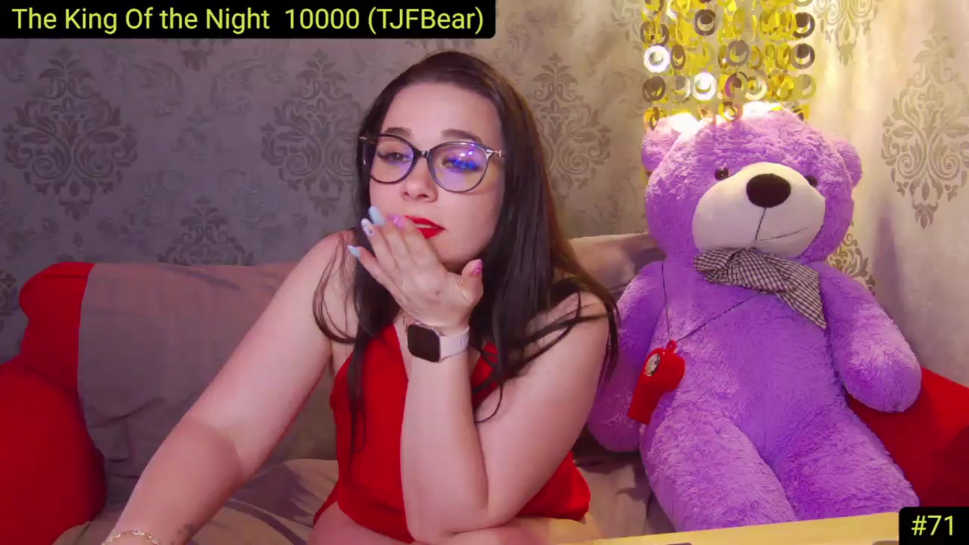 Gallery image thumbnail from AliciaKristal's myfreecams stream on, 04/24/2025, 04:27 image 6 of 20