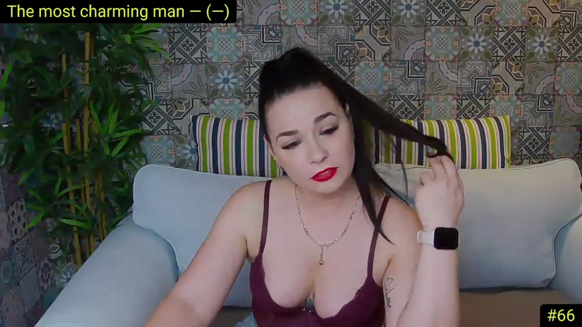 Gallery image thumbnail from AliciaKristal's myfreecams stream on, 04/25/2025, 16:57 image 7 of 20