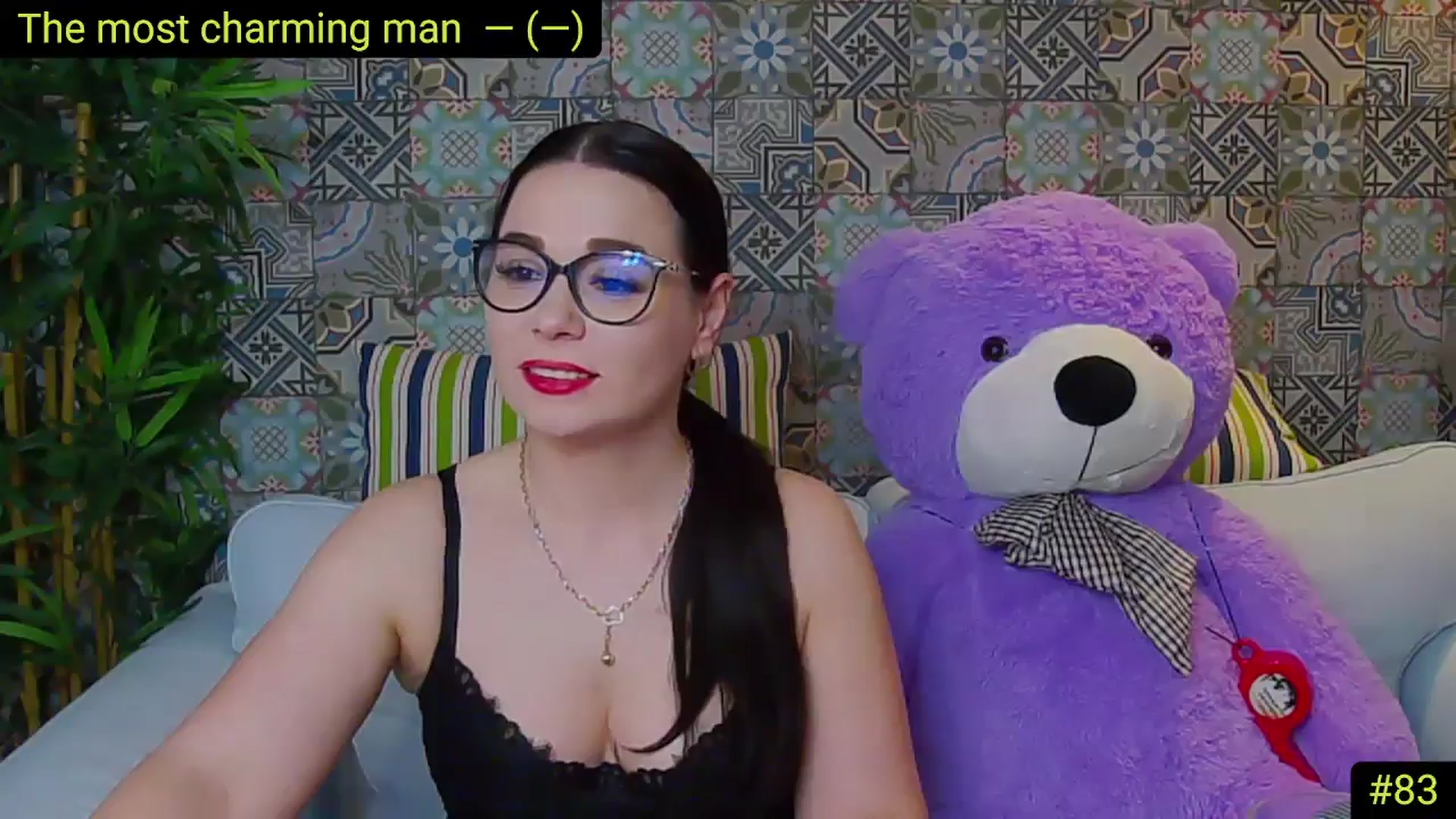 Gallery image thumbnail from AliciaKristal's myfreecams stream on, 04/29/2025, 22:18 image 7 of 20
