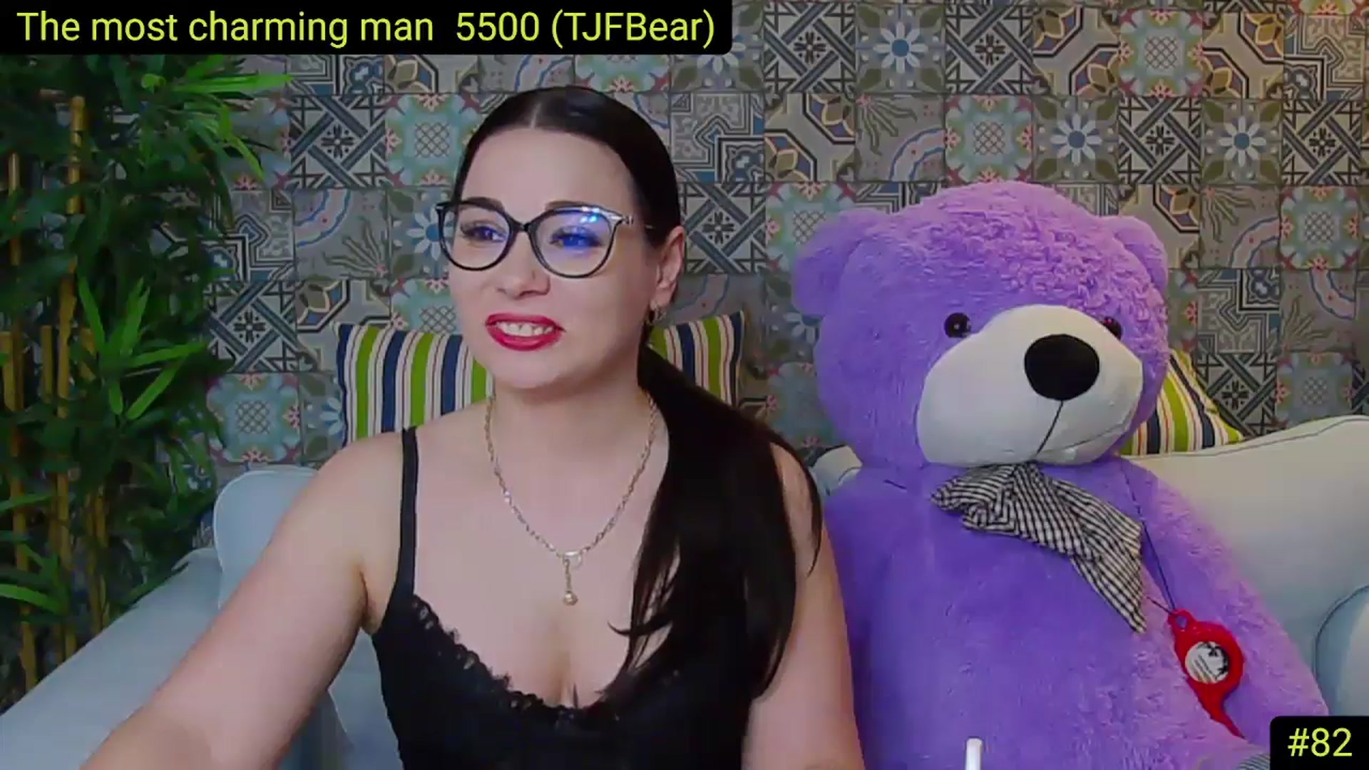 Gallery image thumbnail from AliciaKristal's myfreecams stream on, 04/29/2025, 22:18 image 17 of 20
