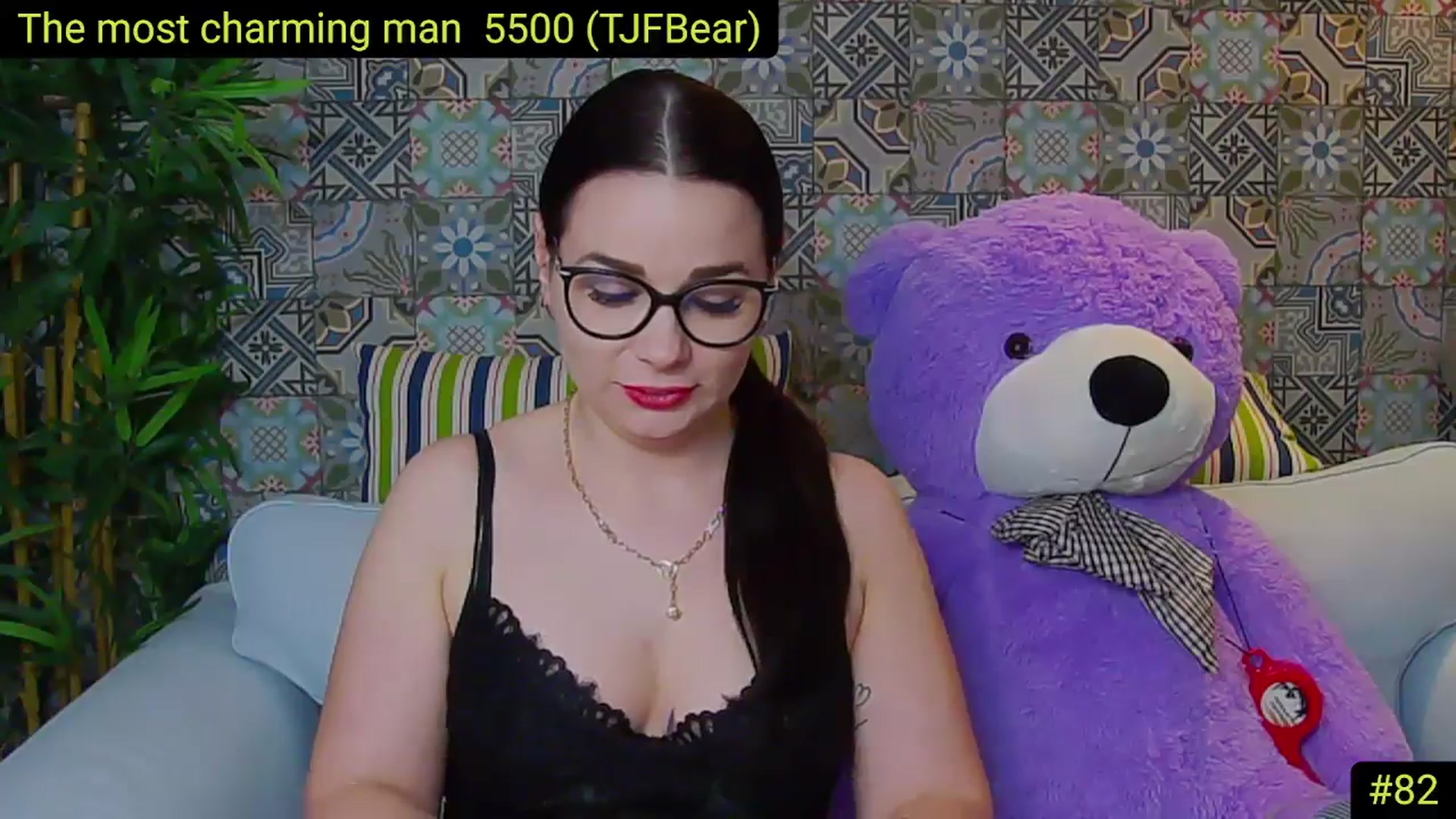 Gallery image thumbnail from AliciaKristal's myfreecams stream on, 04/29/2025, 22:18 image 19 of 20