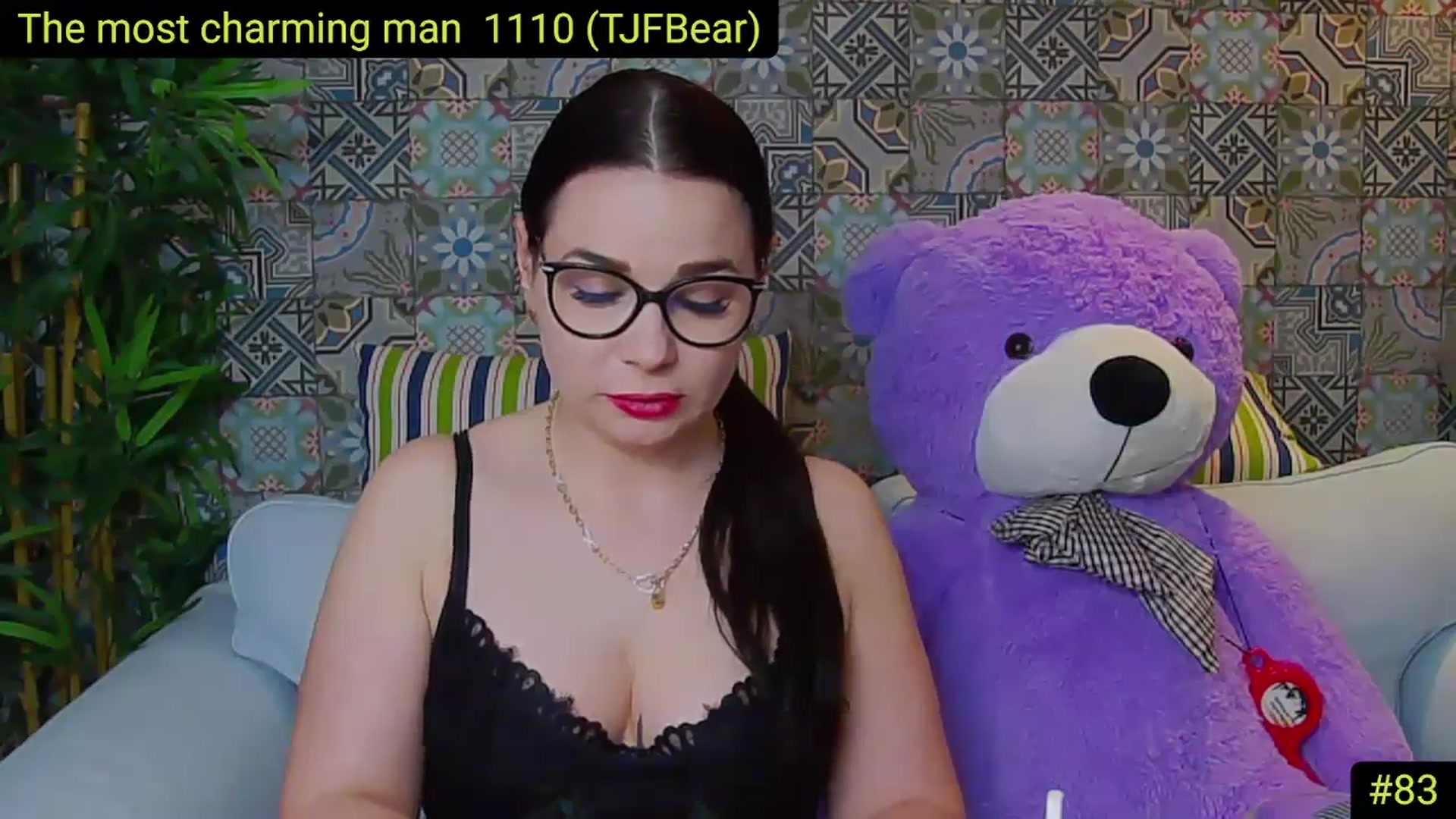 Gallery image thumbnail from AliciaKristal's myfreecams stream on, 04/29/2025, 22:18 image 10 of 20