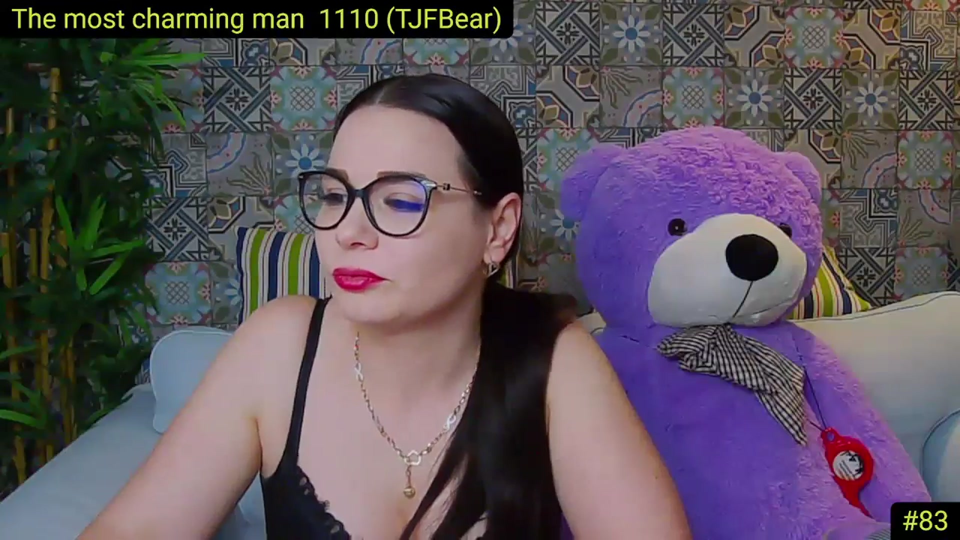 Gallery image thumbnail from AliciaKristal's myfreecams stream on, 04/29/2025, 22:18 image 8 of 20