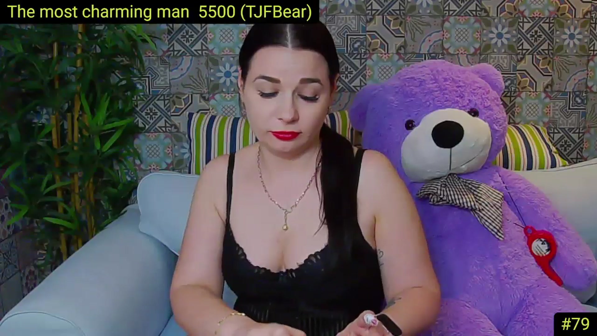 Gallery image thumbnail from AliciaKristal's myfreecams stream on, 04/30/2025, 24:01 image 11 of 20