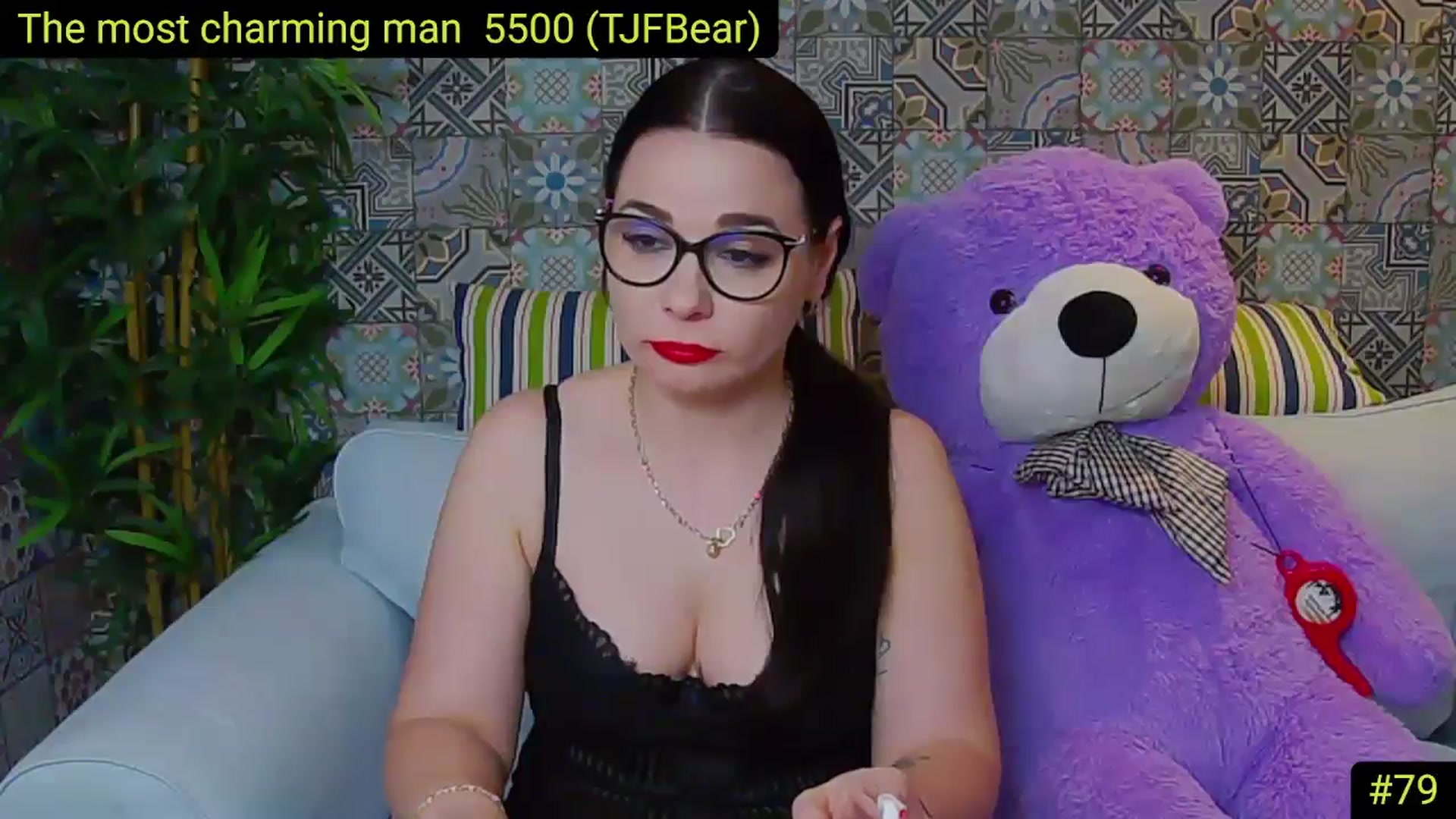 Gallery image thumbnail from AliciaKristal's myfreecams stream on, 04/30/2025, 01:01 image 9 of 20