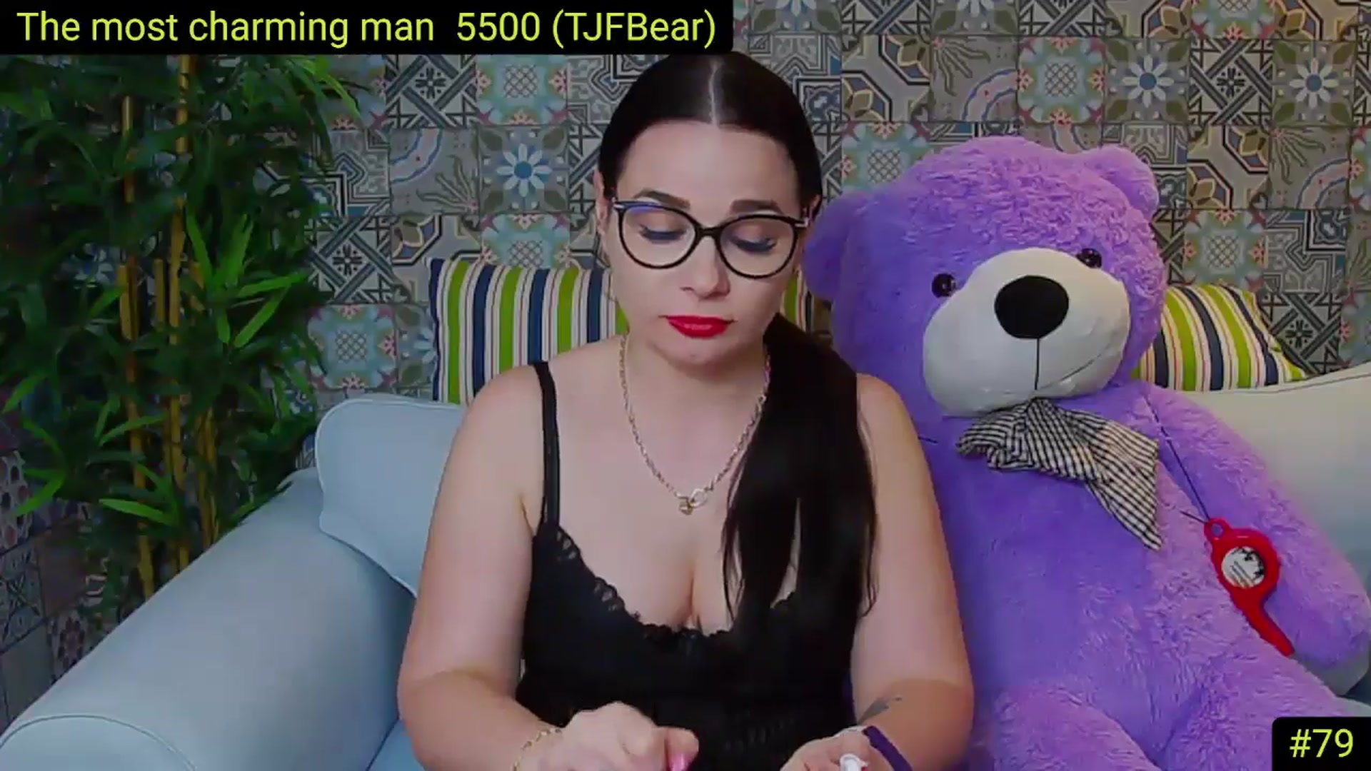 Gallery image thumbnail from AliciaKristal's myfreecams stream on, 04/30/2025, 01:01 image 2 of 20