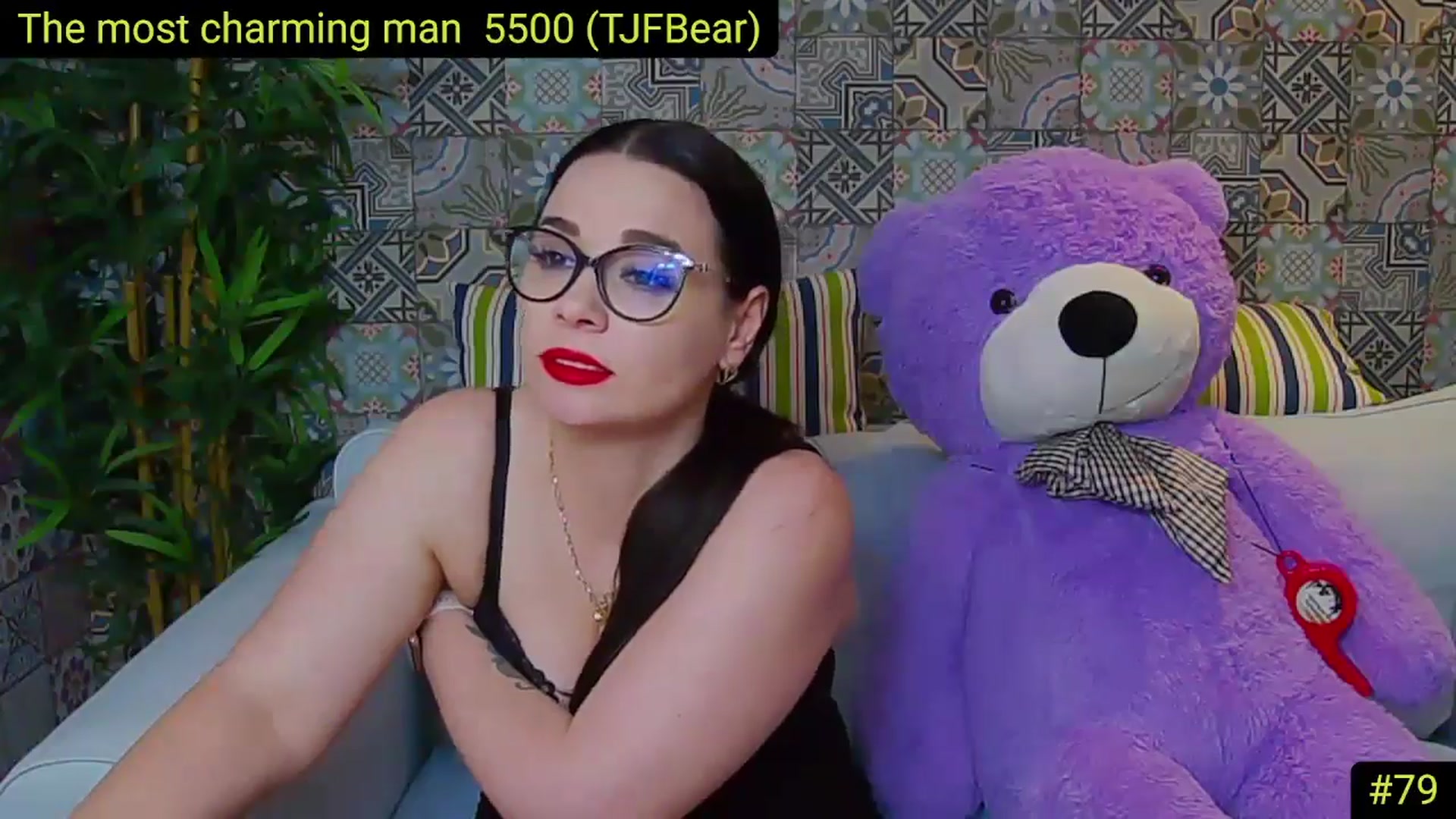 Gallery image thumbnail from AliciaKristal's myfreecams stream on, 04/30/2025, 01:01 image 8 of 20