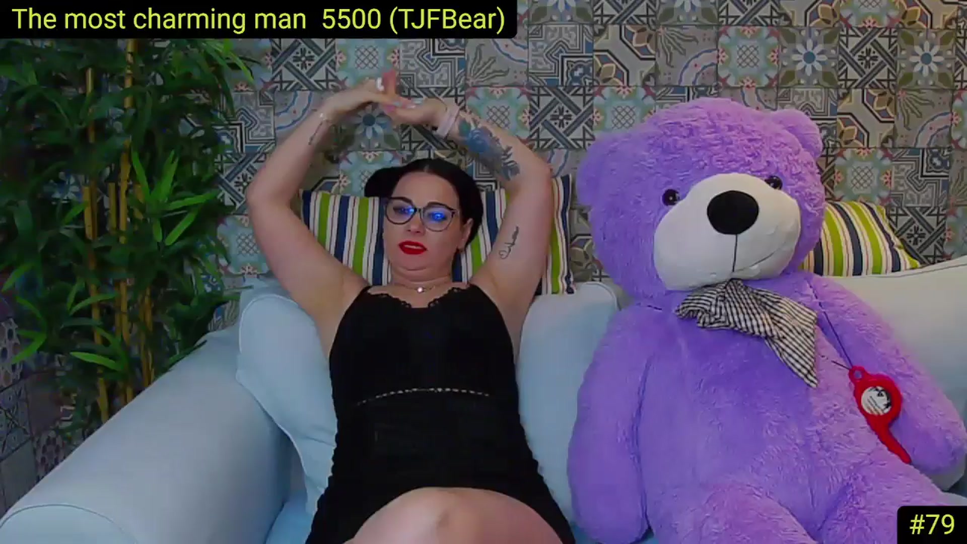 Gallery image thumbnail from AliciaKristal's myfreecams stream on, 04/30/2025, 01:01 image 6 of 20