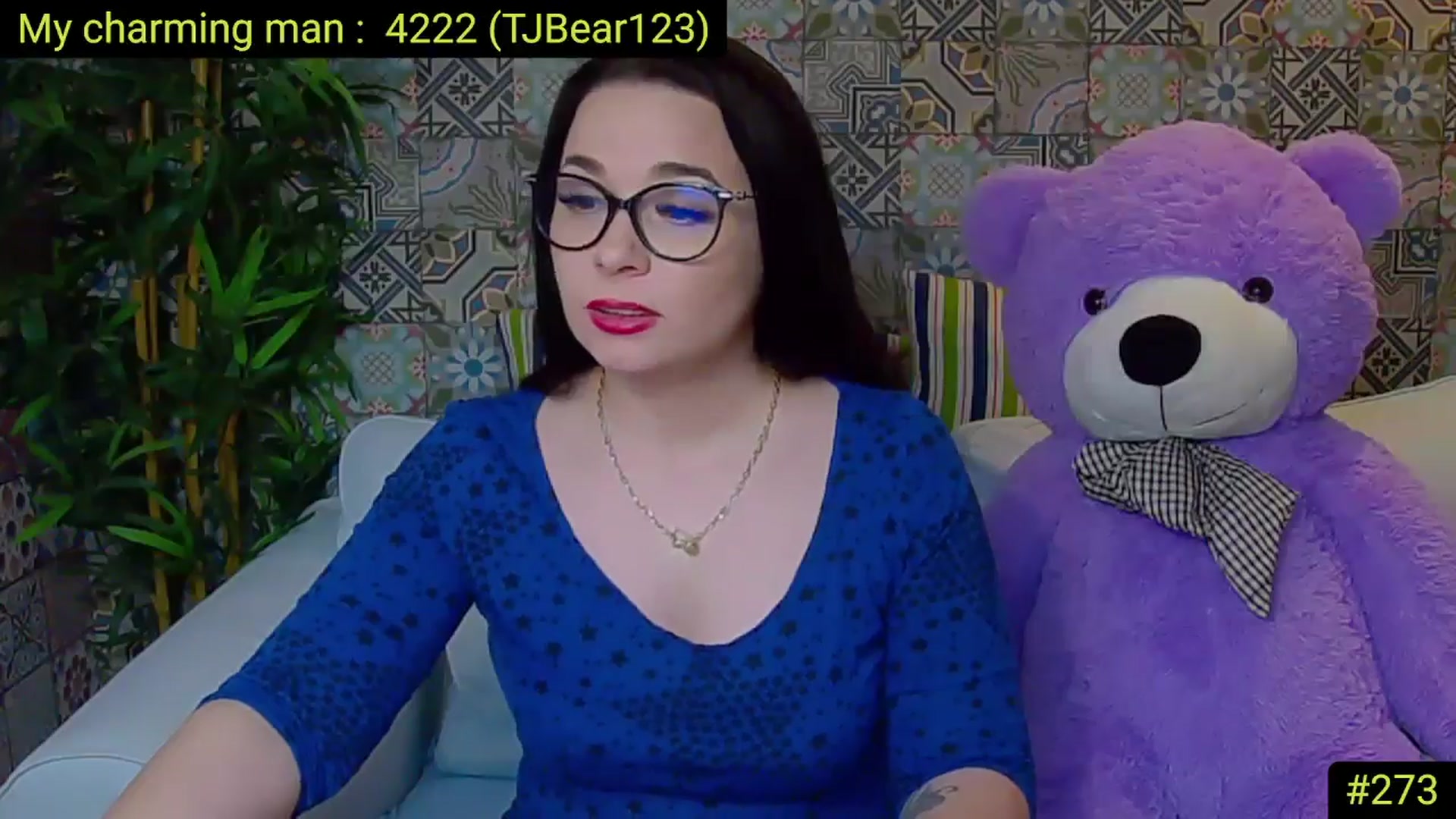 Gallery image thumbnail from AliciaKristal's myfreecams stream on, 05/06/2025, 19:53 image 4 of 20