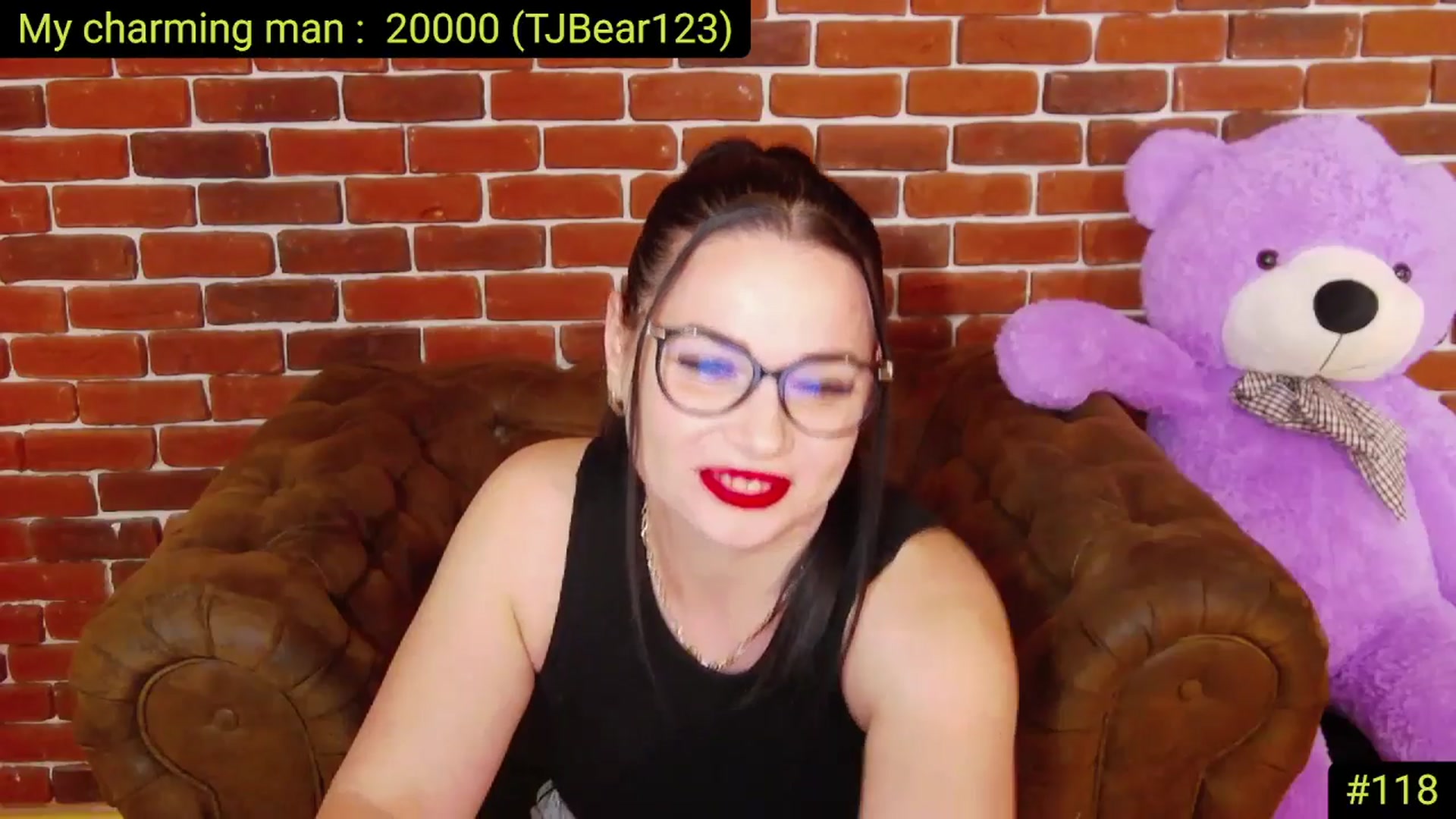 Gallery image thumbnail from AliciaKristal's myfreecams stream on, 05/08/2025, 21:18 image 19 of 20