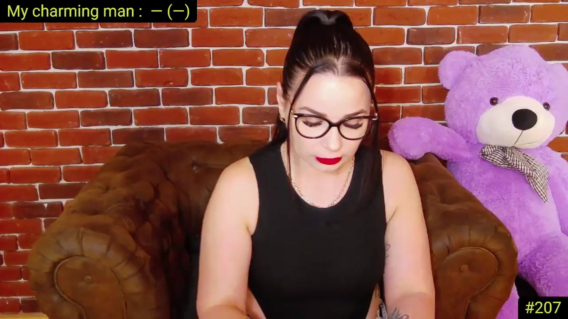 Gallery image thumbnail from AliciaKristal's myfreecams stream on, 05/08/2025, 21:18 image 14 of 20