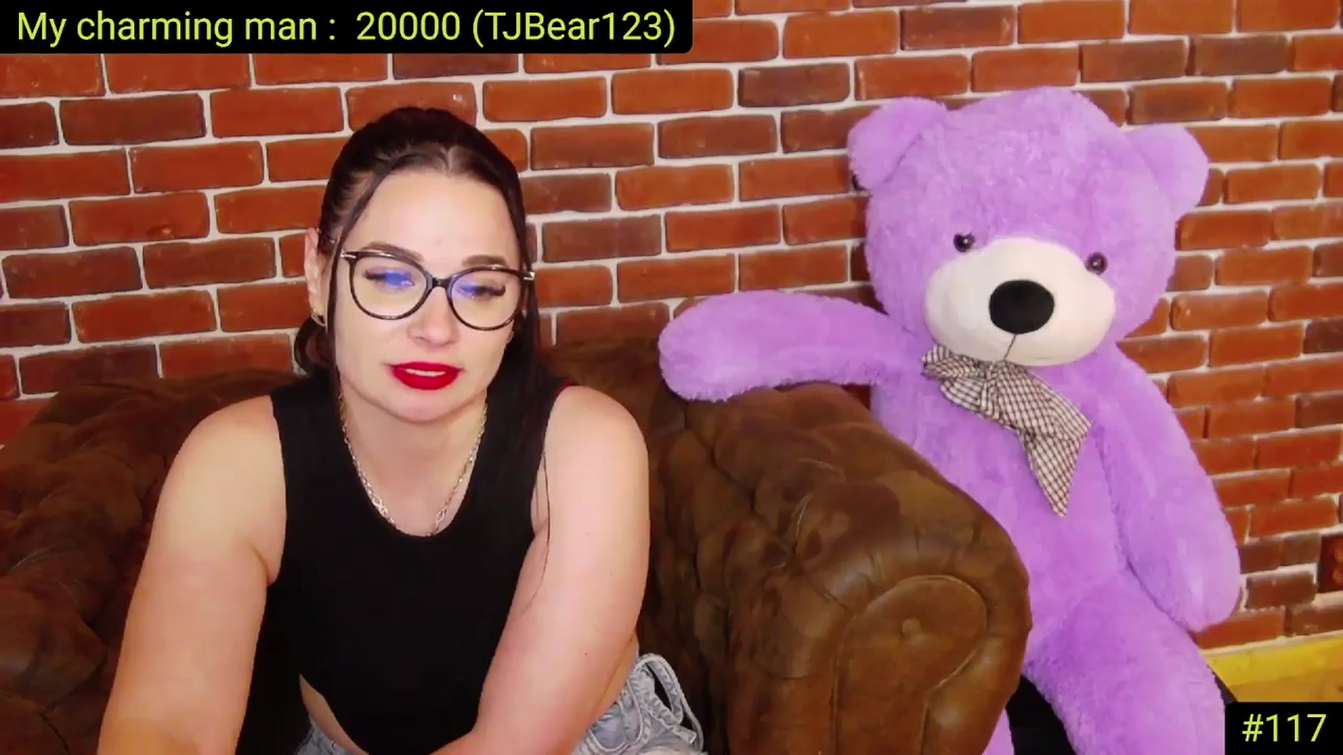 Gallery image thumbnail from AliciaKristal's myfreecams stream on, 05/09/2025, 01:53 image 18 of 20