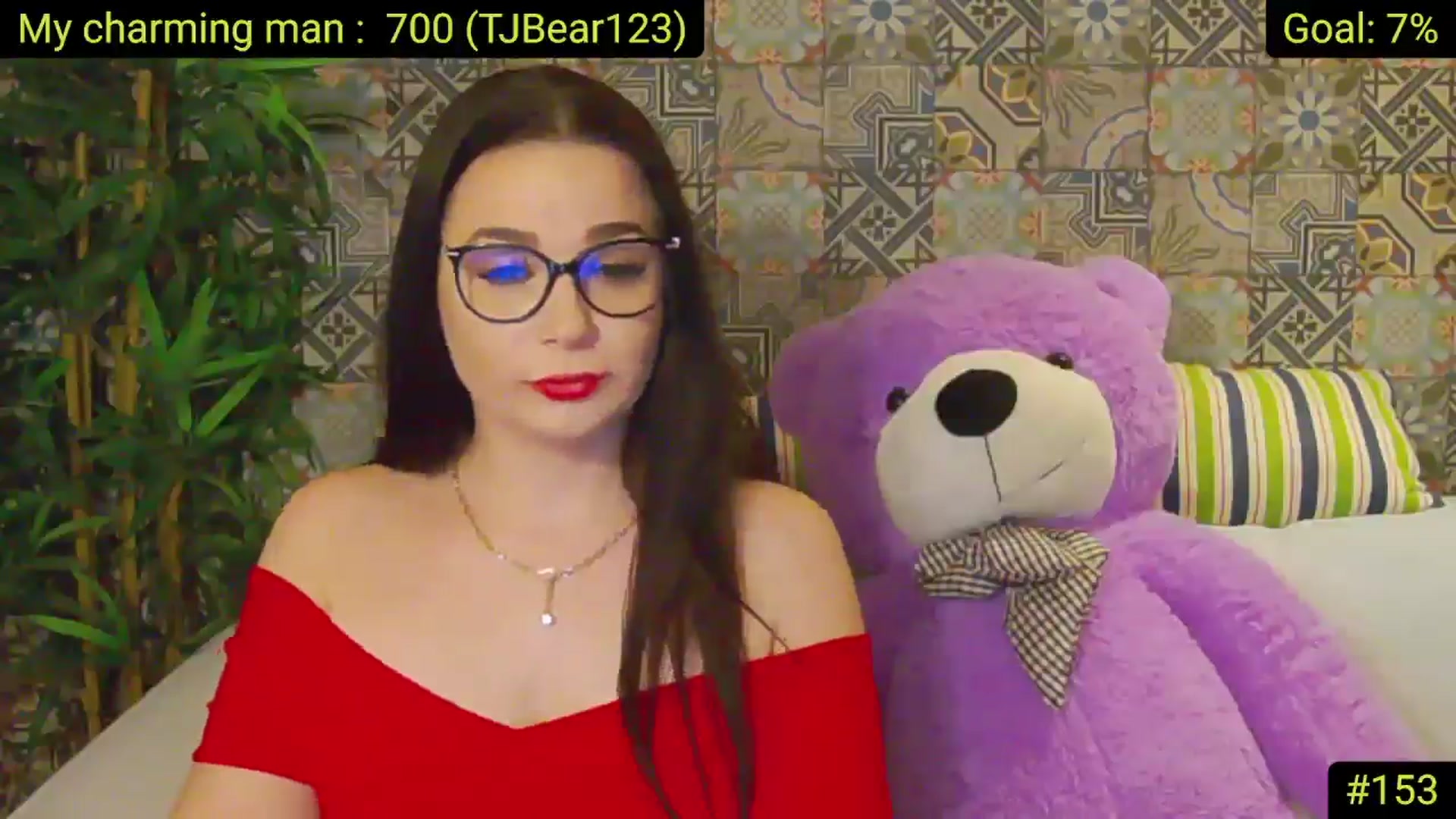 Gallery image thumbnail from AliciaKristal's myfreecams stream on, 05/14/2025, 22:07 image 12 of 20