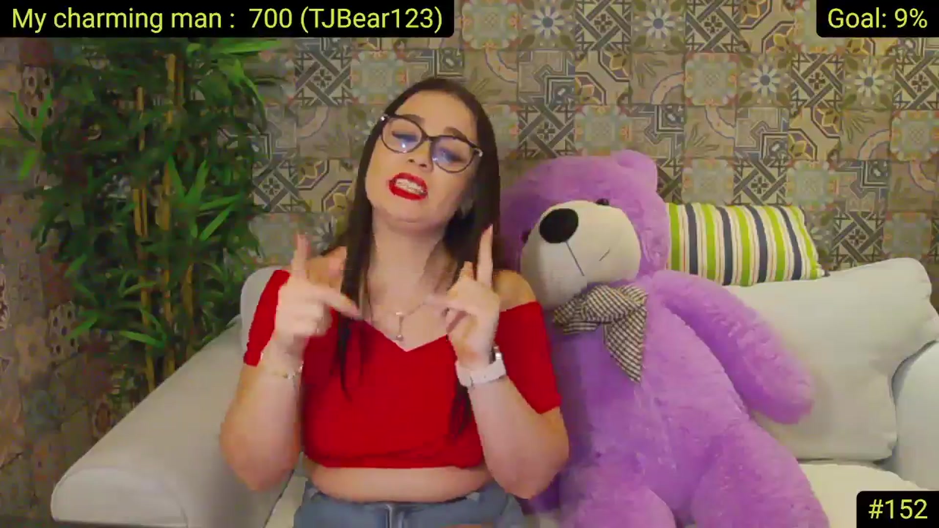 Gallery image thumbnail from AliciaKristal's myfreecams stream on, 05/14/2025, 23:35 image 9 of 20