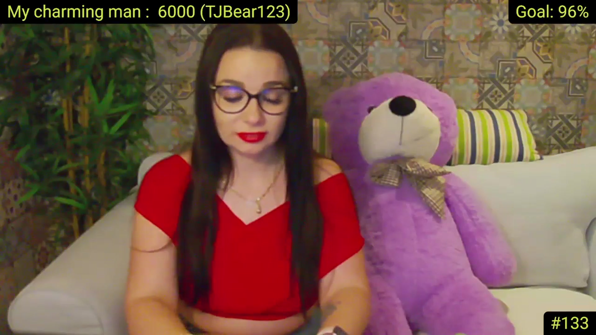 Gallery image thumbnail from AliciaKristal's myfreecams stream on, 05/15/2025, 01:51 image 14 of 20