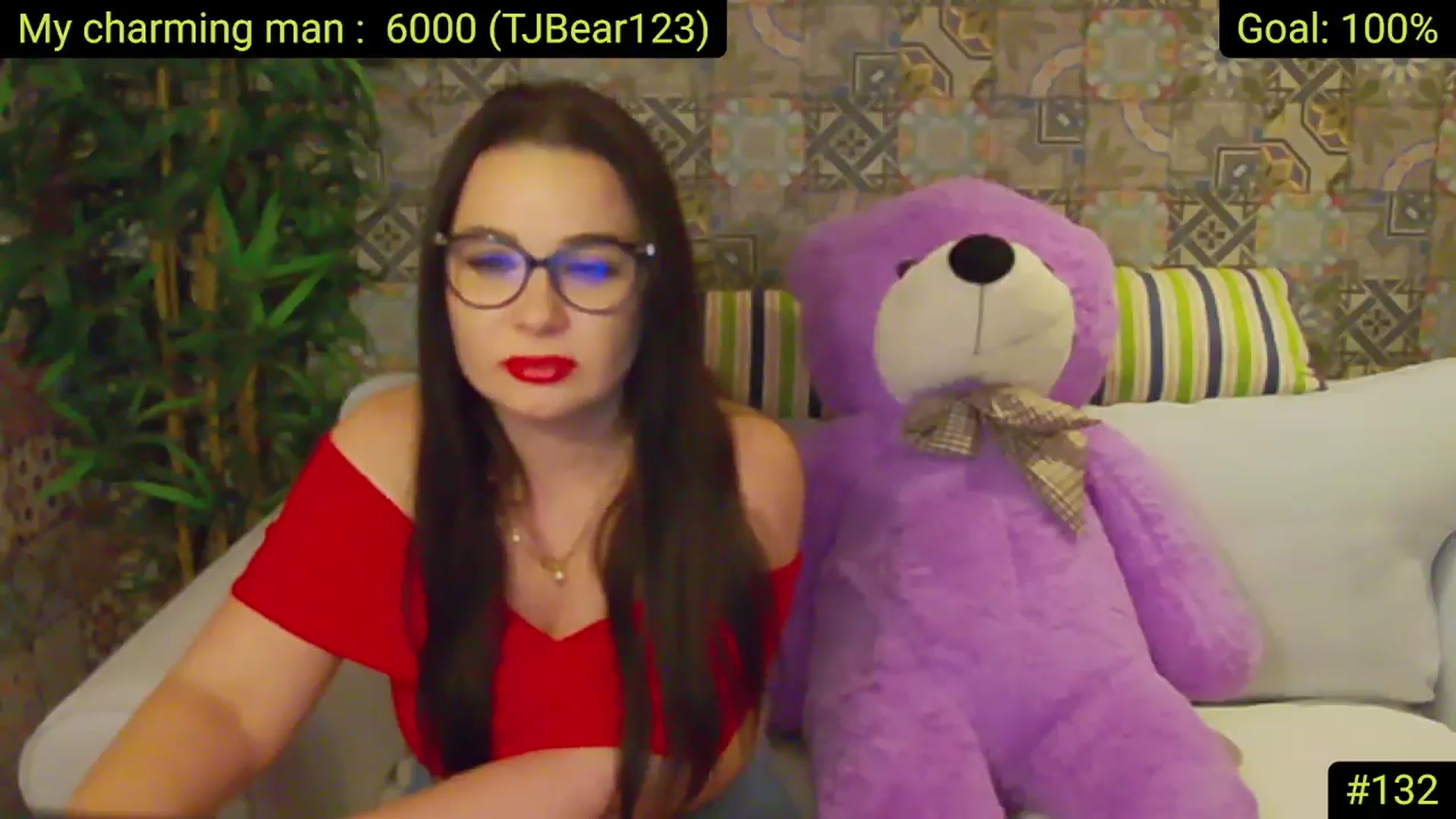 Gallery image thumbnail from AliciaKristal's myfreecams stream on, 05/15/2025, 01:51 image 19 of 20