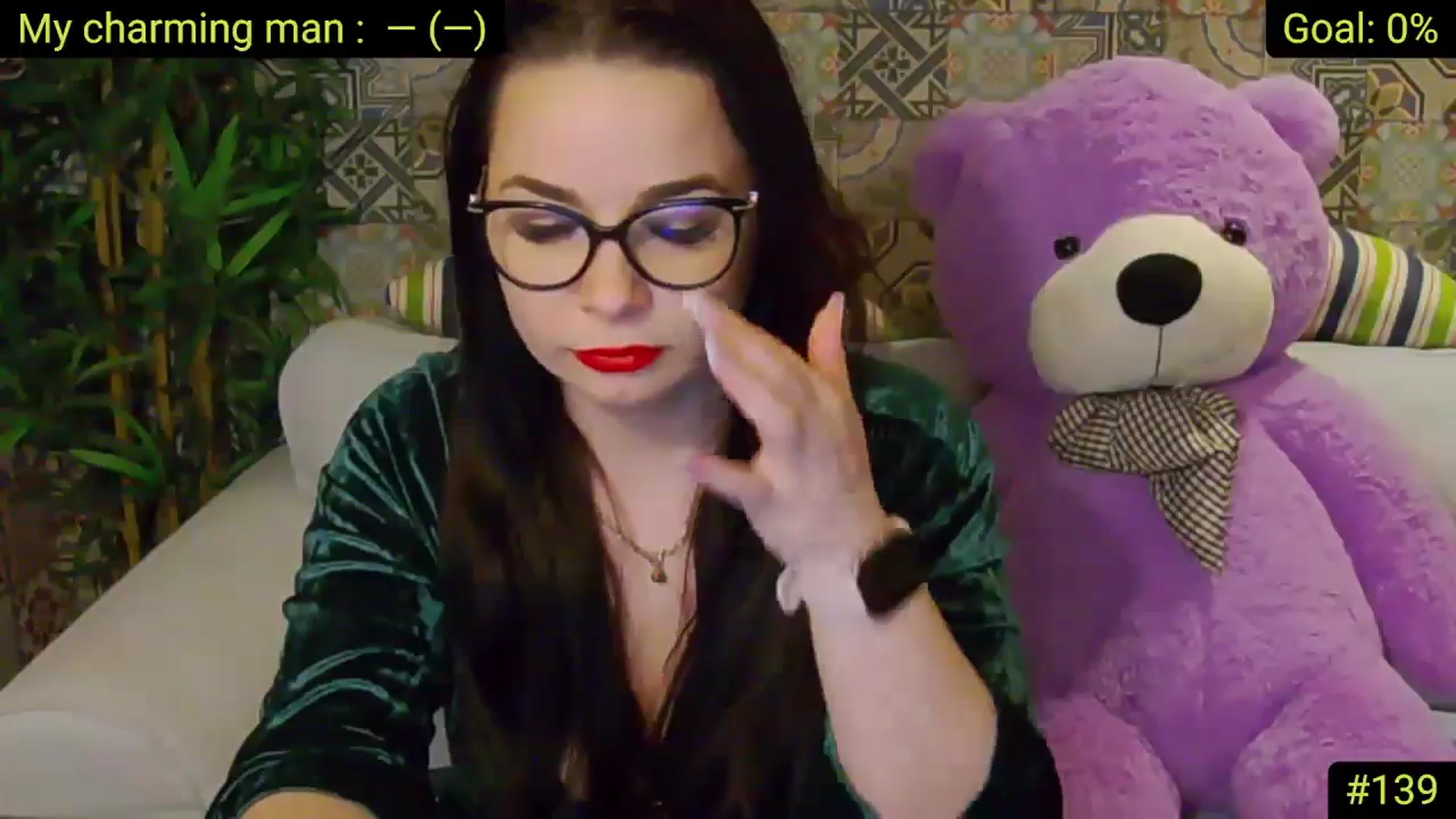 Gallery image thumbnail from AliciaKristal's myfreecams stream on, 05/15/2025, 23:35 image 10 of 20
