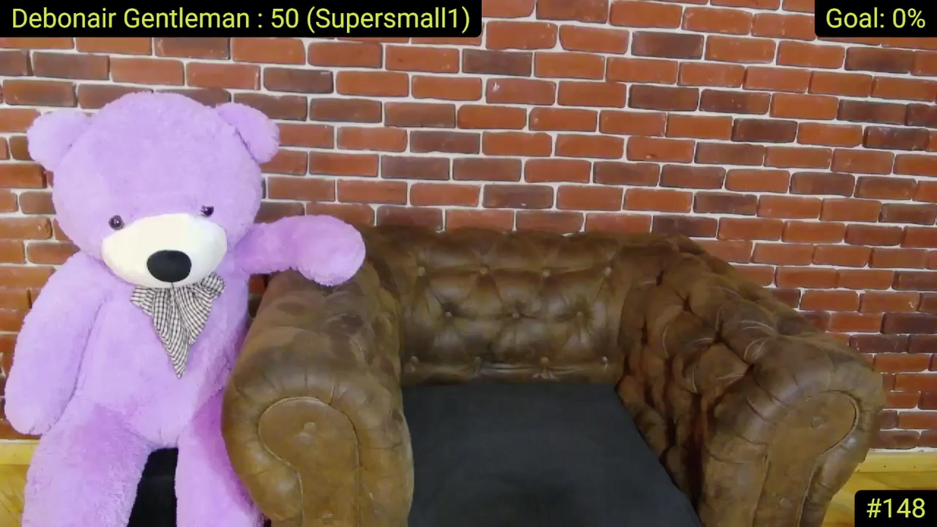 Gallery image thumbnail from AliciaKristal's myfreecams stream on, 05/17/2025, 21:52 image 17 of 20
