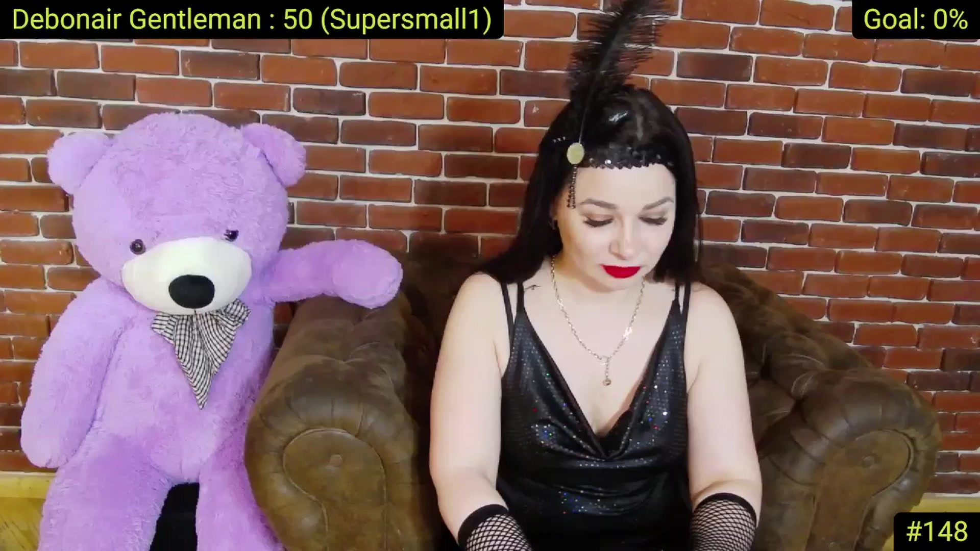 Gallery image thumbnail from AliciaKristal's myfreecams stream on, 05/18/2025, 01:00 image 1 of 20