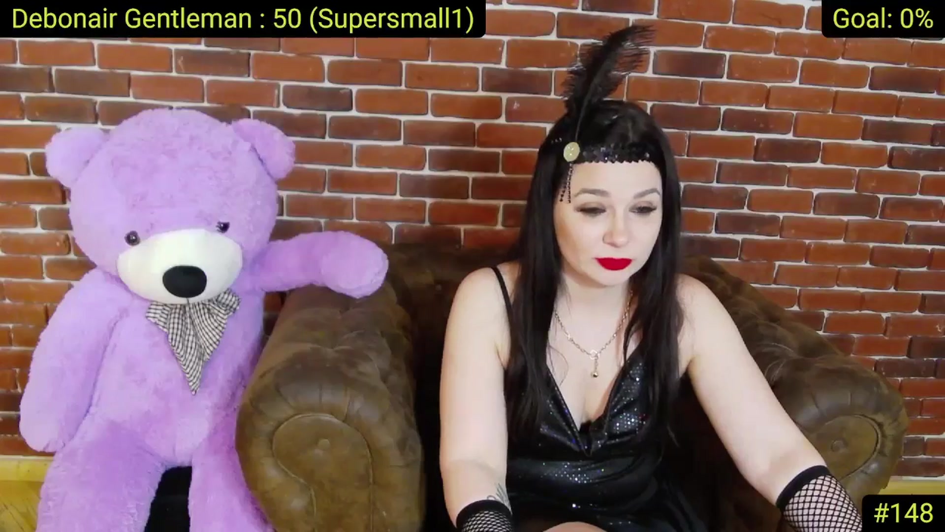 Gallery image thumbnail from AliciaKristal's myfreecams stream on, 05/18/2025, 01:00 image 2 of 20