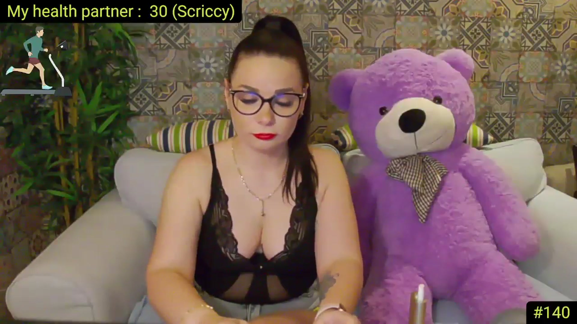 Gallery image thumbnail from AliciaKristal's myfreecams stream on, 05/19/2025, 24:35 image 6 of 20