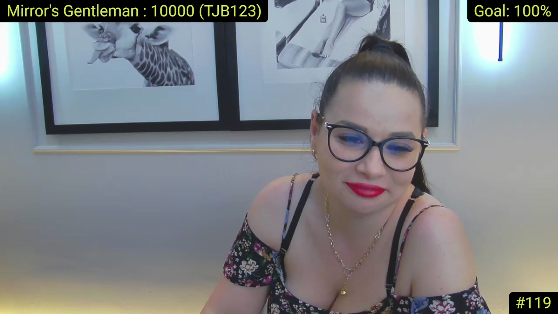 Gallery image thumbnail from AliciaKristal's myfreecams stream on, 05/20/2025, 01:06 image 20 of 20