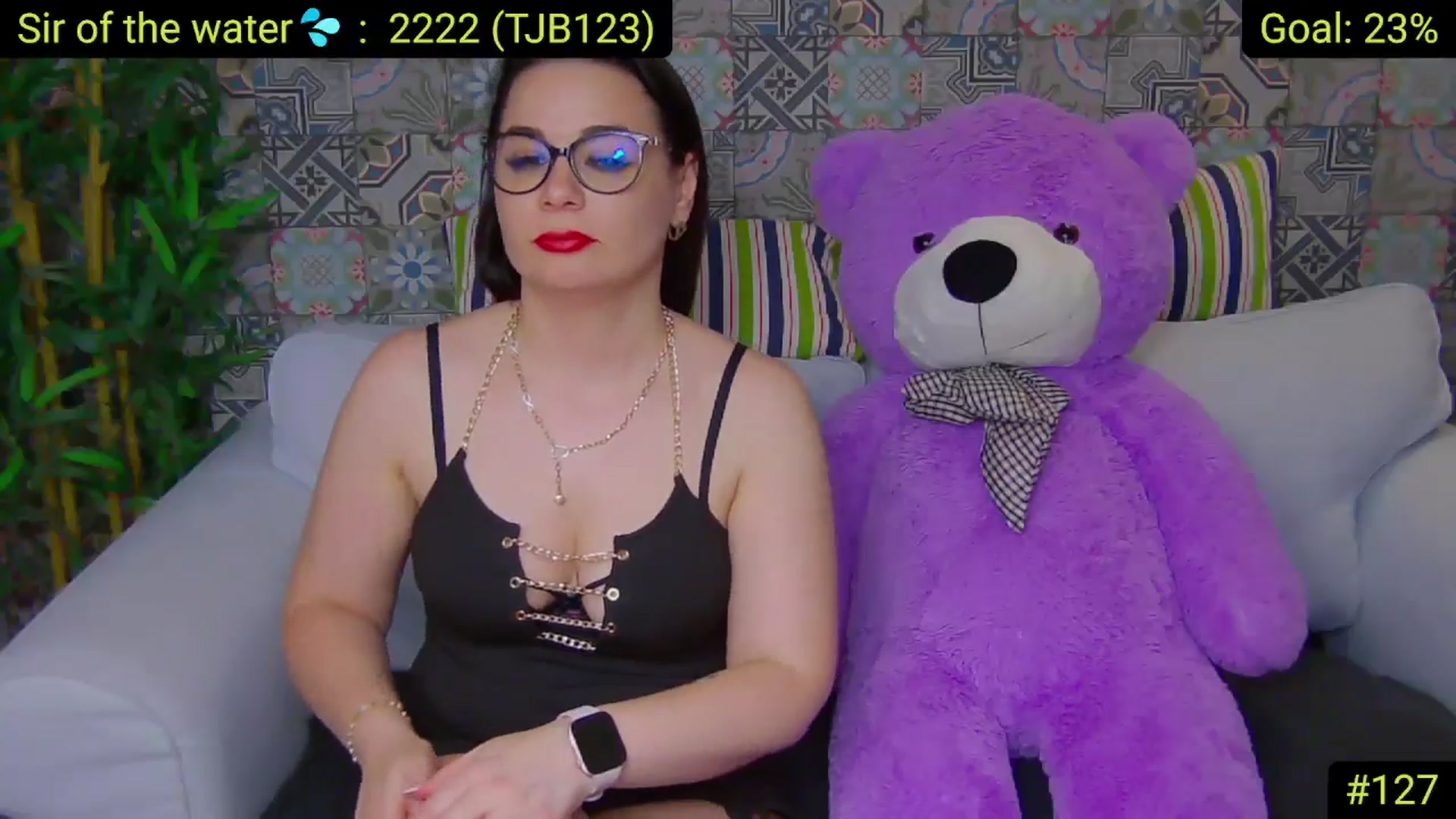Gallery image thumbnail from AliciaKristal's myfreecams stream on, 05/24/2025, 03:52 image 9 of 20