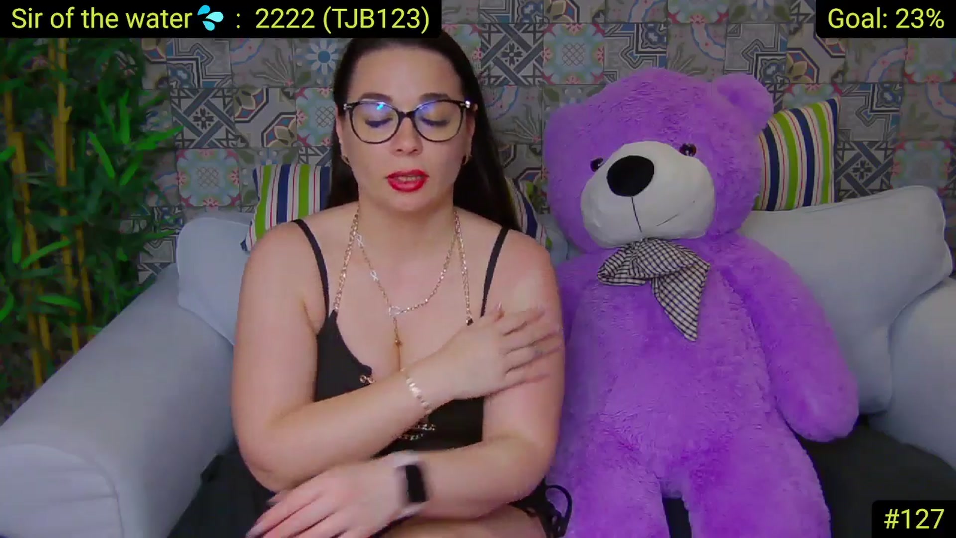 Gallery image thumbnail from AliciaKristal's myfreecams stream on, 05/24/2025, 03:52 image 12 of 20