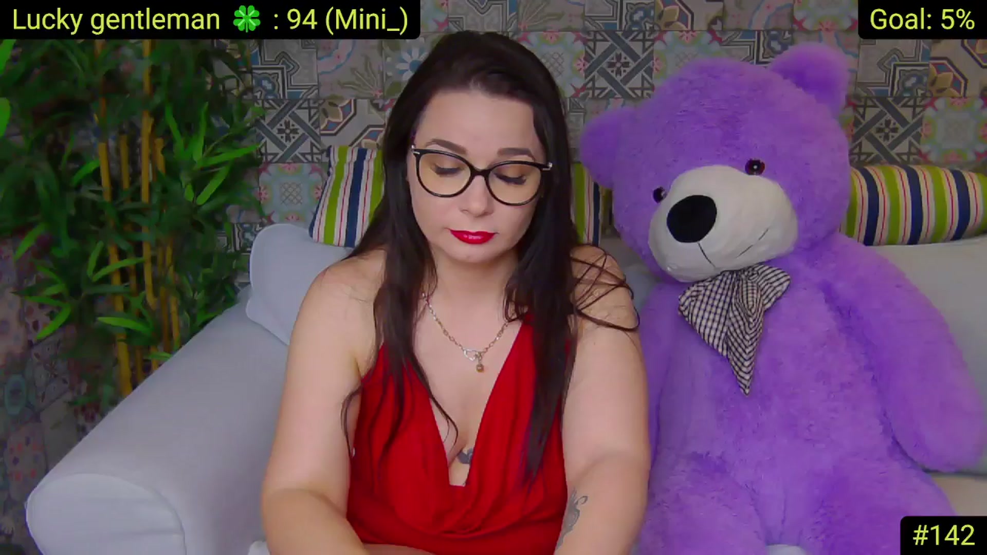 Gallery image thumbnail from AliciaKristal's myfreecams stream on, 05/28/2025, 23:10 image 8 of 20