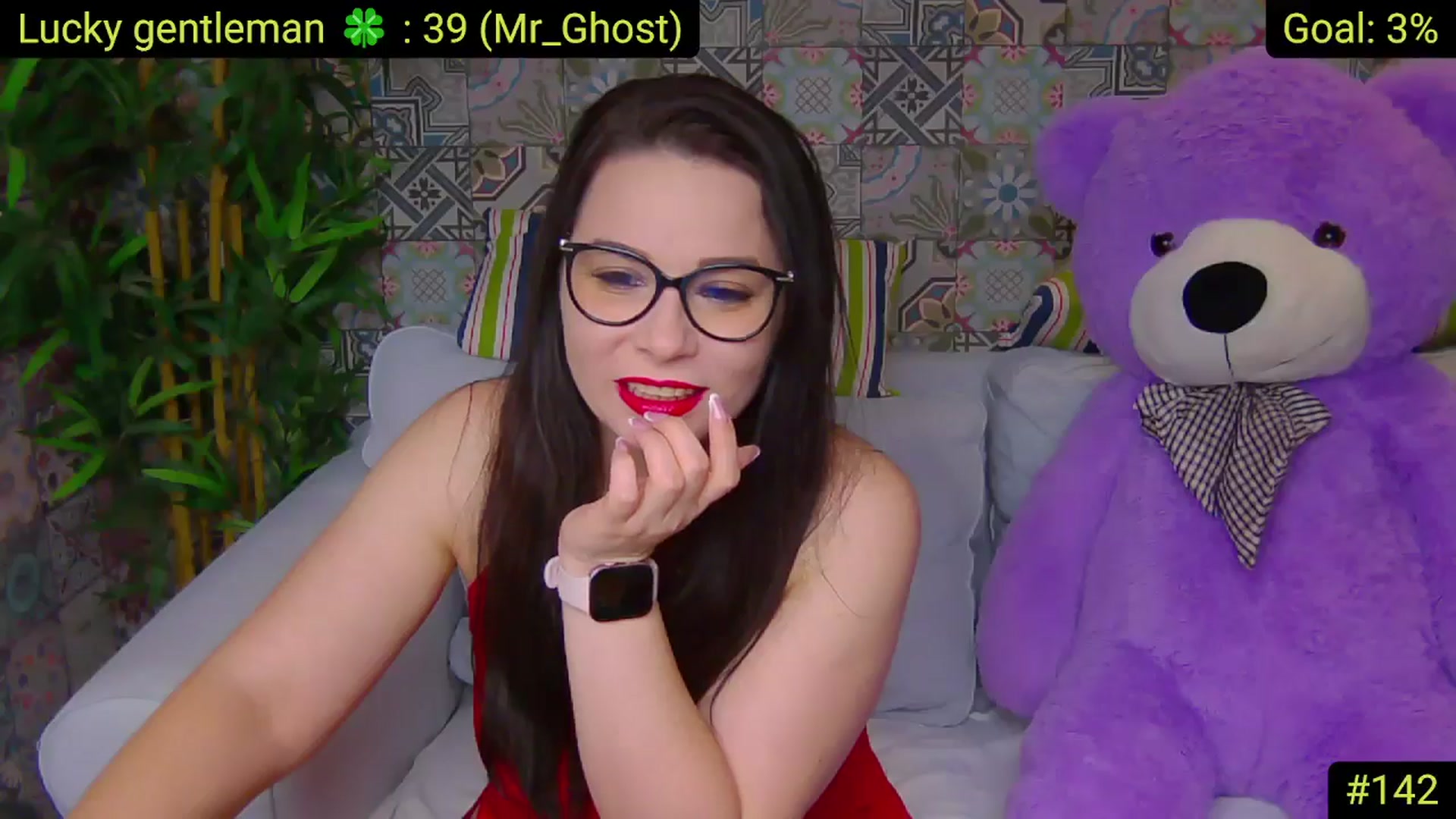 Gallery image thumbnail from AliciaKristal's myfreecams stream on, 05/28/2025, 23:10 image 4 of 20