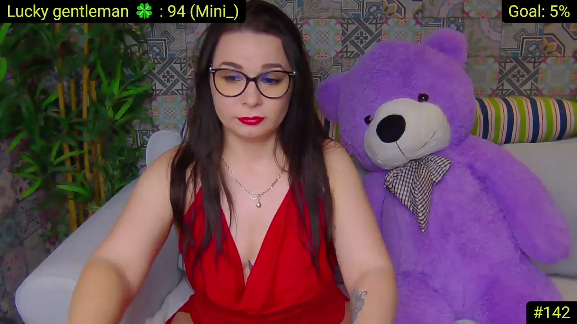 Gallery image thumbnail from AliciaKristal's myfreecams stream on, 05/28/2025, 23:10 image 10 of 20