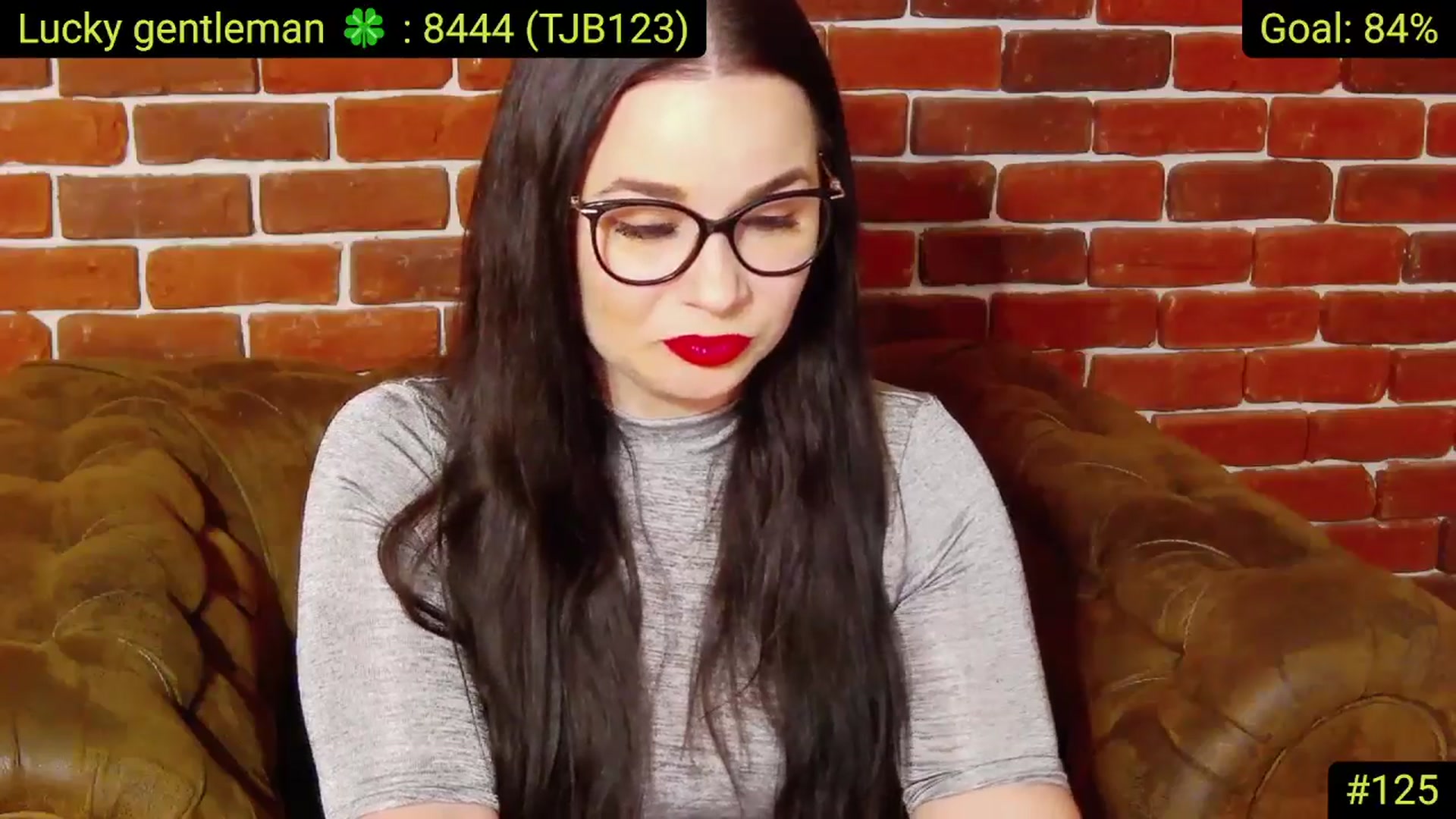 Gallery image thumbnail from AliciaKristal's myfreecams stream on, 05/29/2025, 23:14 image 12 of 20
