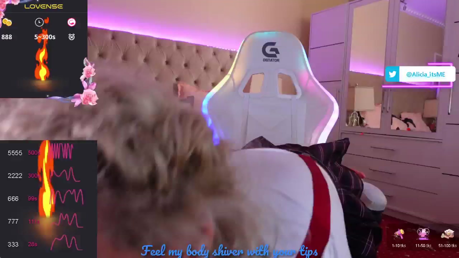 Gallery image thumbnail from AliciaRey's myfreecams stream on, 09/28/2024, 09:57 image 9 of 20