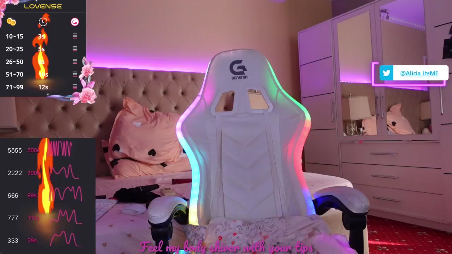 Gallery image thumbnail from AliciaRey's myfreecams stream on, 10/05/2024, 13:40 image 8 of 20