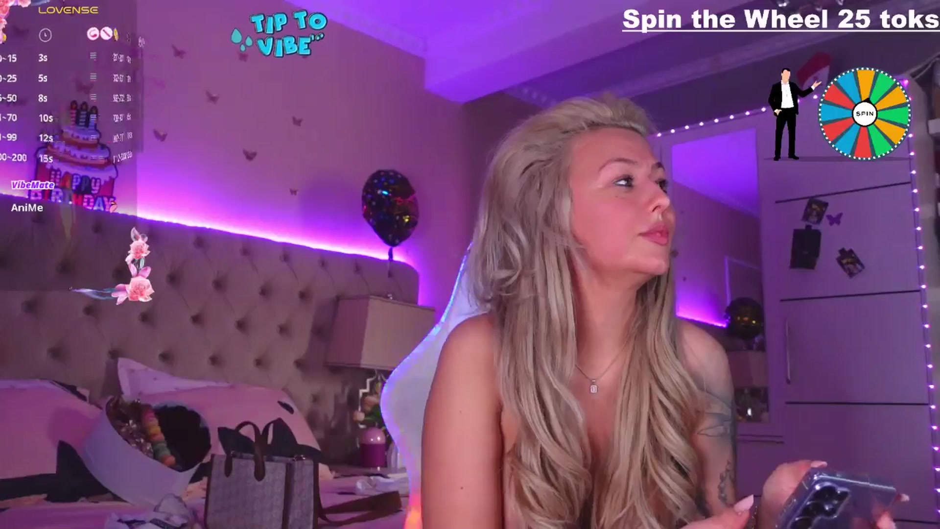 Gallery image thumbnail from AliciaRey's myfreecams stream on, 03/23/2025, 13:17 image 12 of 20