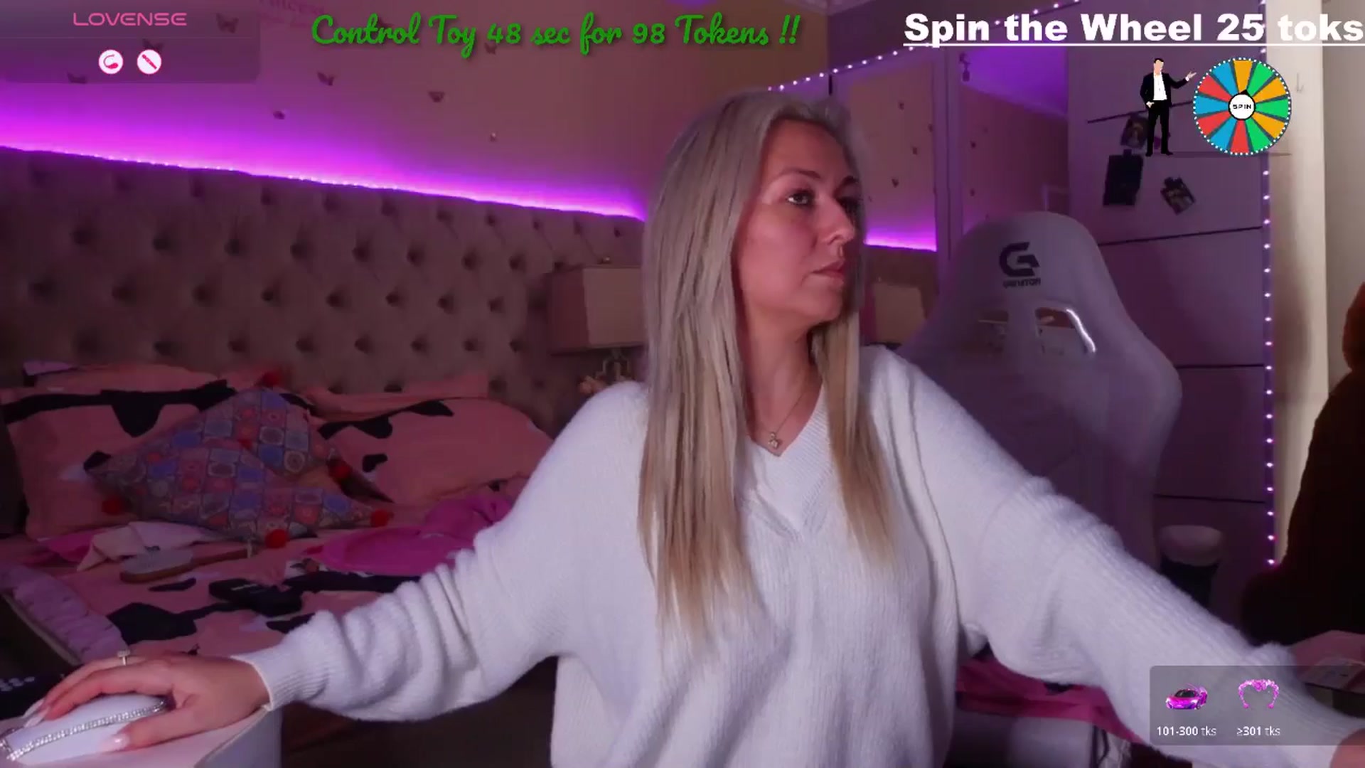 Gallery image thumbnail from AliciaRey's myfreecams stream on, 10/26/2025, 10:39 image 20 of 20