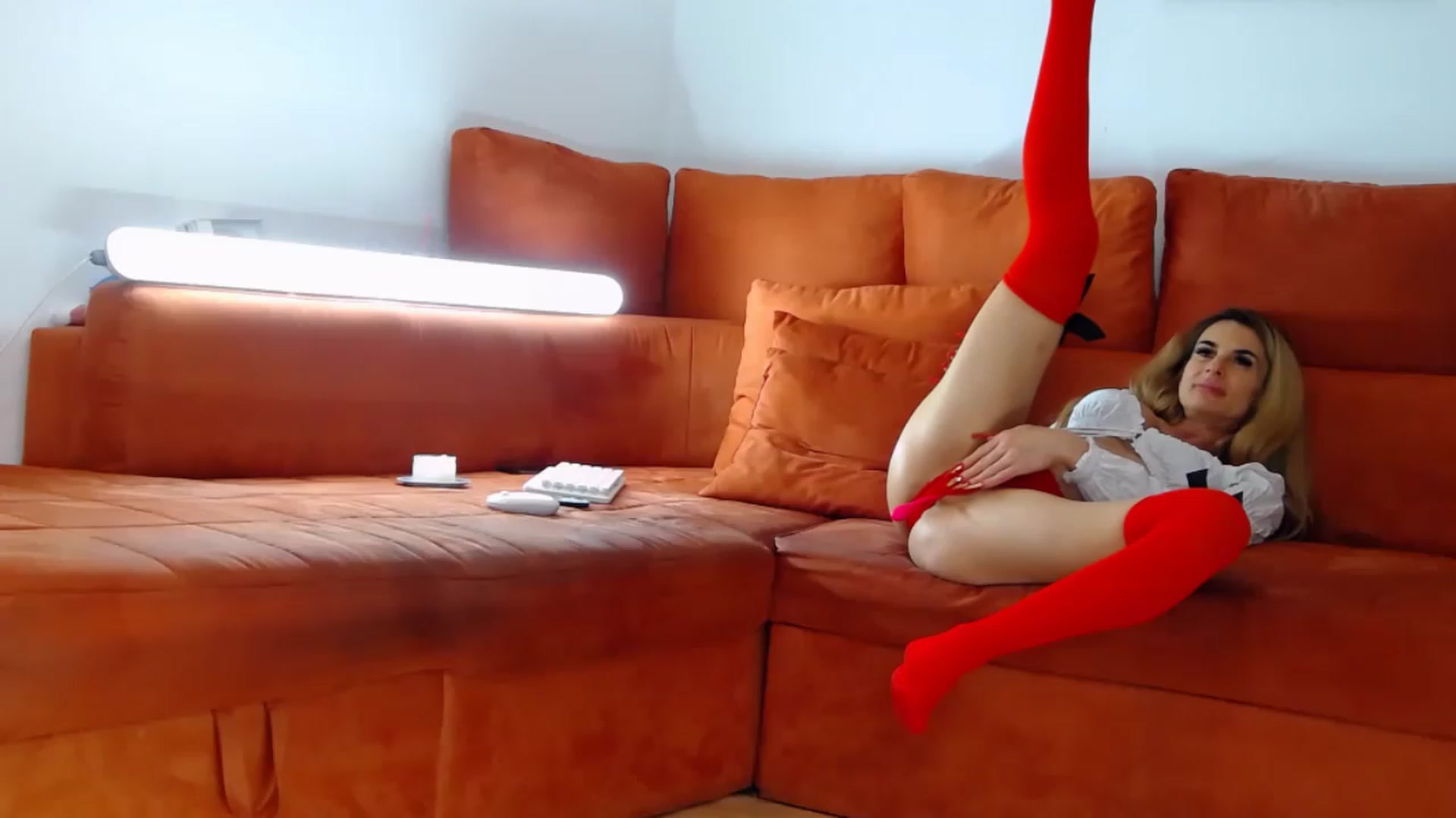Gallery image thumbnail from Alicia_beggs's myfreecams stream on, 11/20/2022, 22:37 image 9 of 20