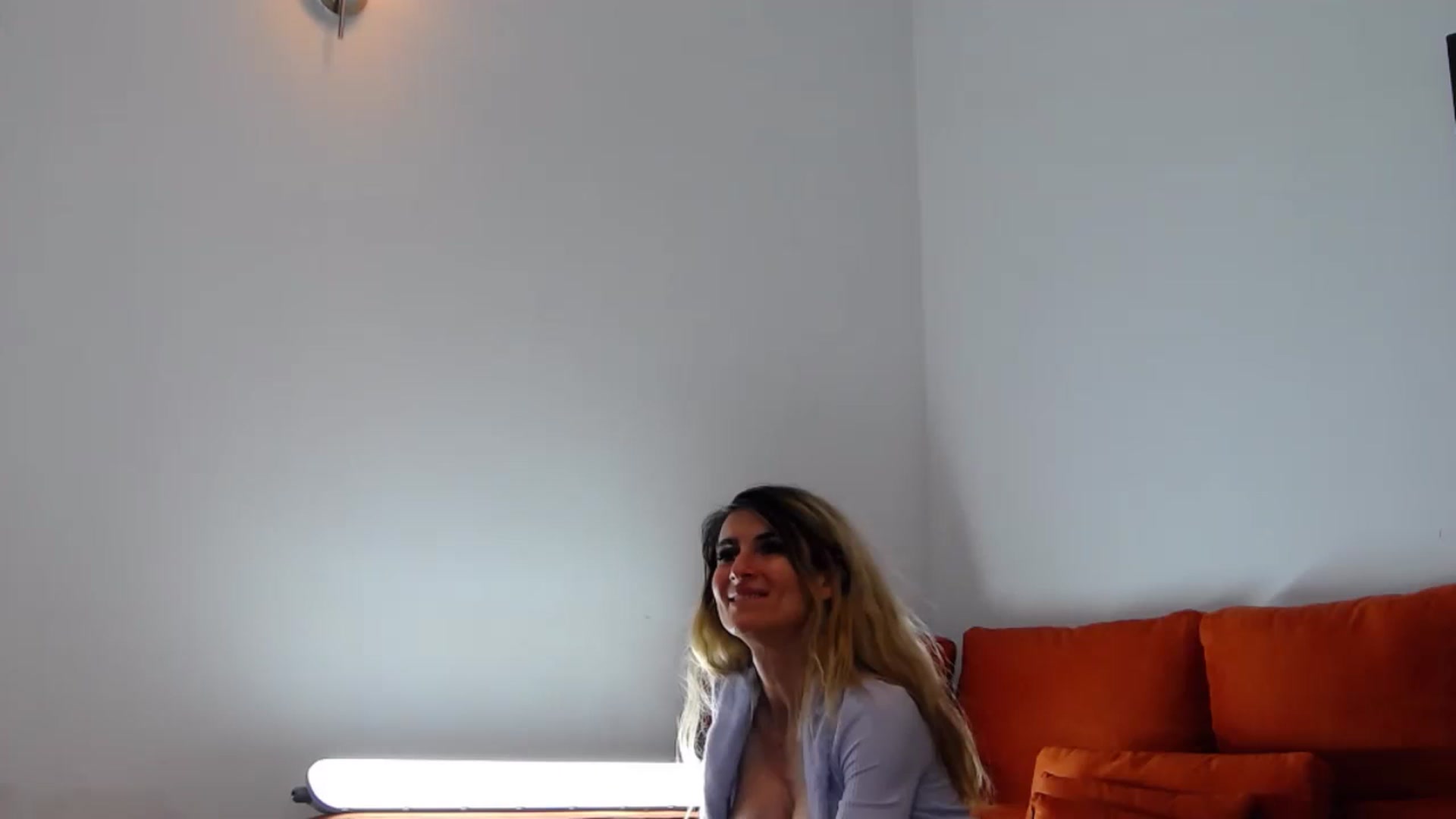 Gallery image thumbnail from Alicia_beggs's myfreecams stream on, 04/02/2023, 18:01 image 14 of 20