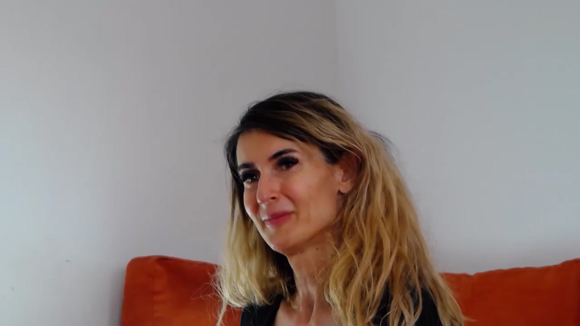 Gallery image thumbnail from Alicia_beggs's myfreecams stream on, 04/03/2023, 10:36 image 15 of 20