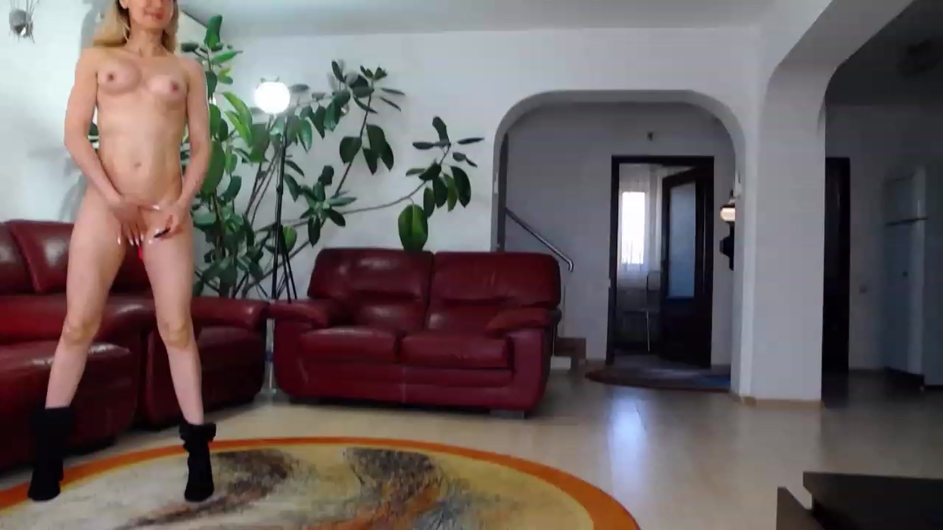 Gallery image thumbnail from Alicia_beggs's myfreecams stream on, 06/30/2023, 11:20 image 7 of 20