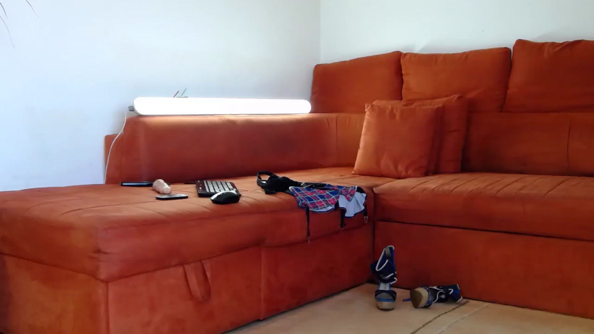 Gallery image thumbnail from Alicia_beggs's myfreecams stream on, 08/08/2023, 12:31 image 18 of 20
