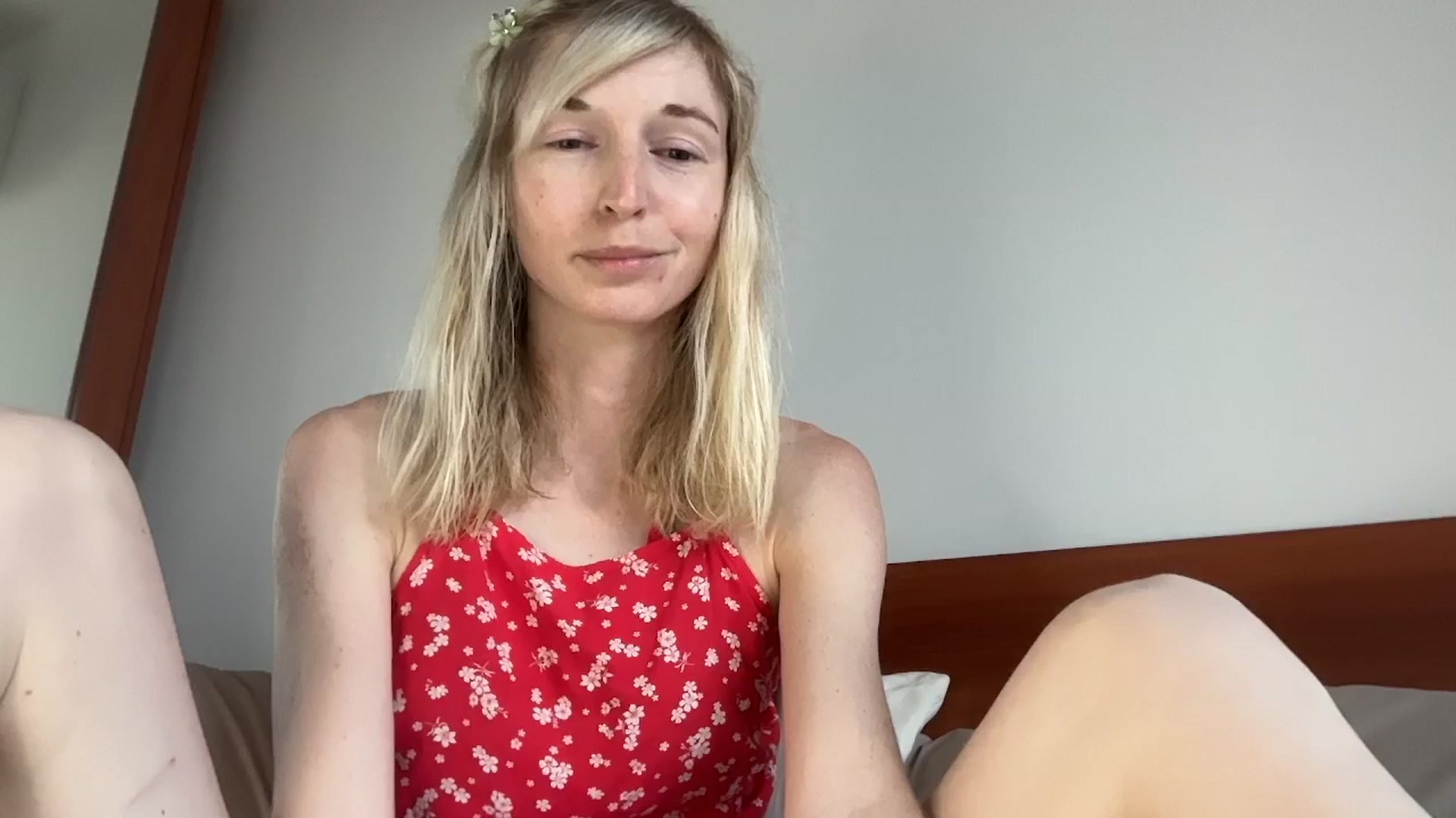 Gallery image thumbnail from Alielli's myfreecams stream on, 12/07/2025, 10:25 image 13 of 20
