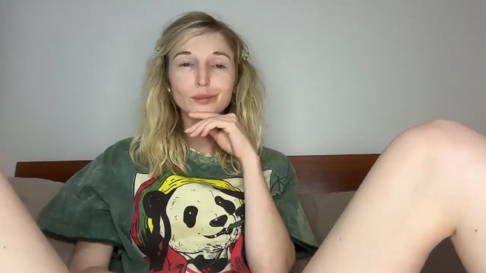Gallery image thumbnail from Alielli's myfreecams stream on, 12/27/2025, 14:28 image 5 of 20