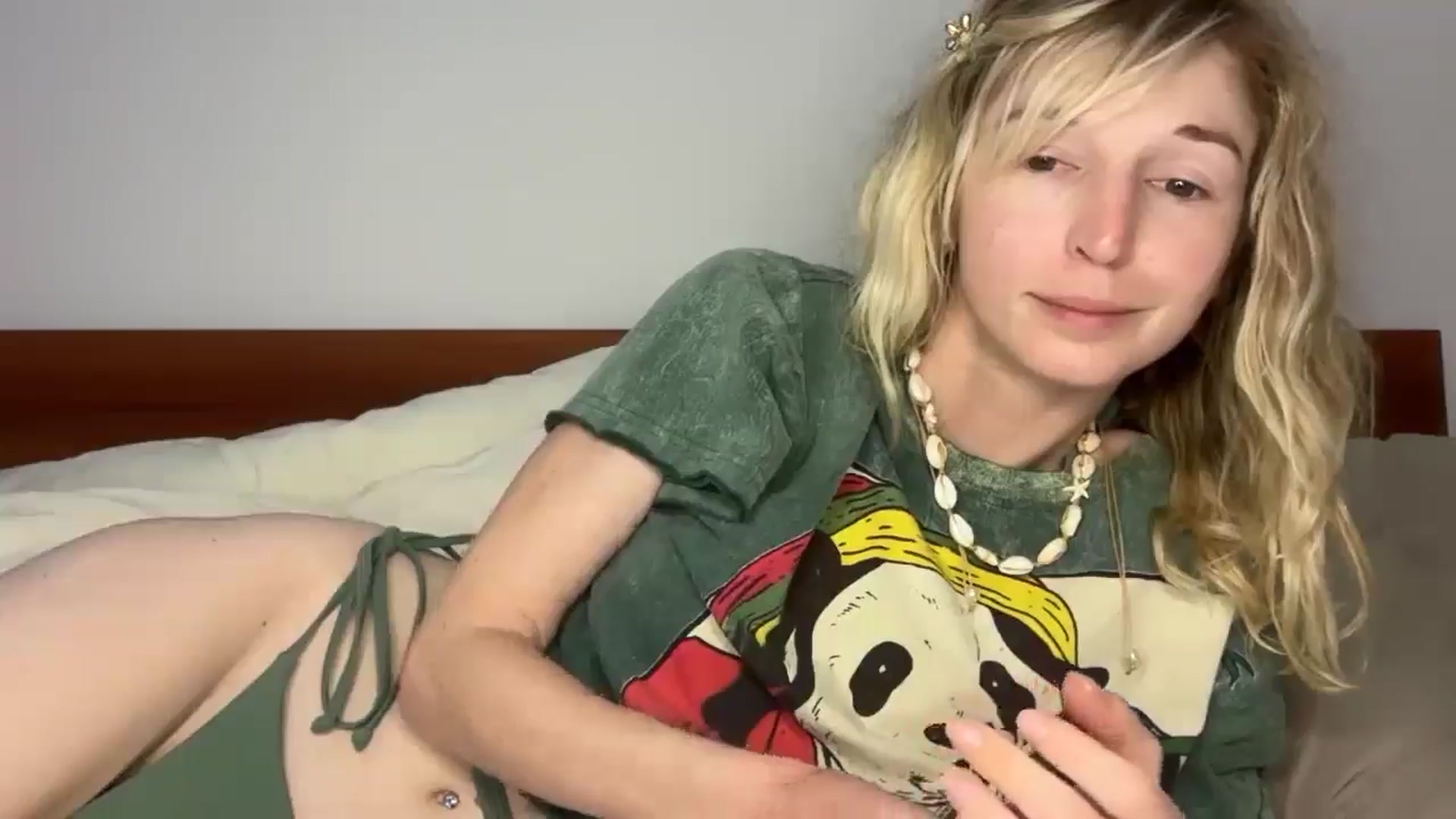 Gallery image thumbnail from Alielli's myfreecams stream on, 01/03/2026, 14:25 image 20 of 20