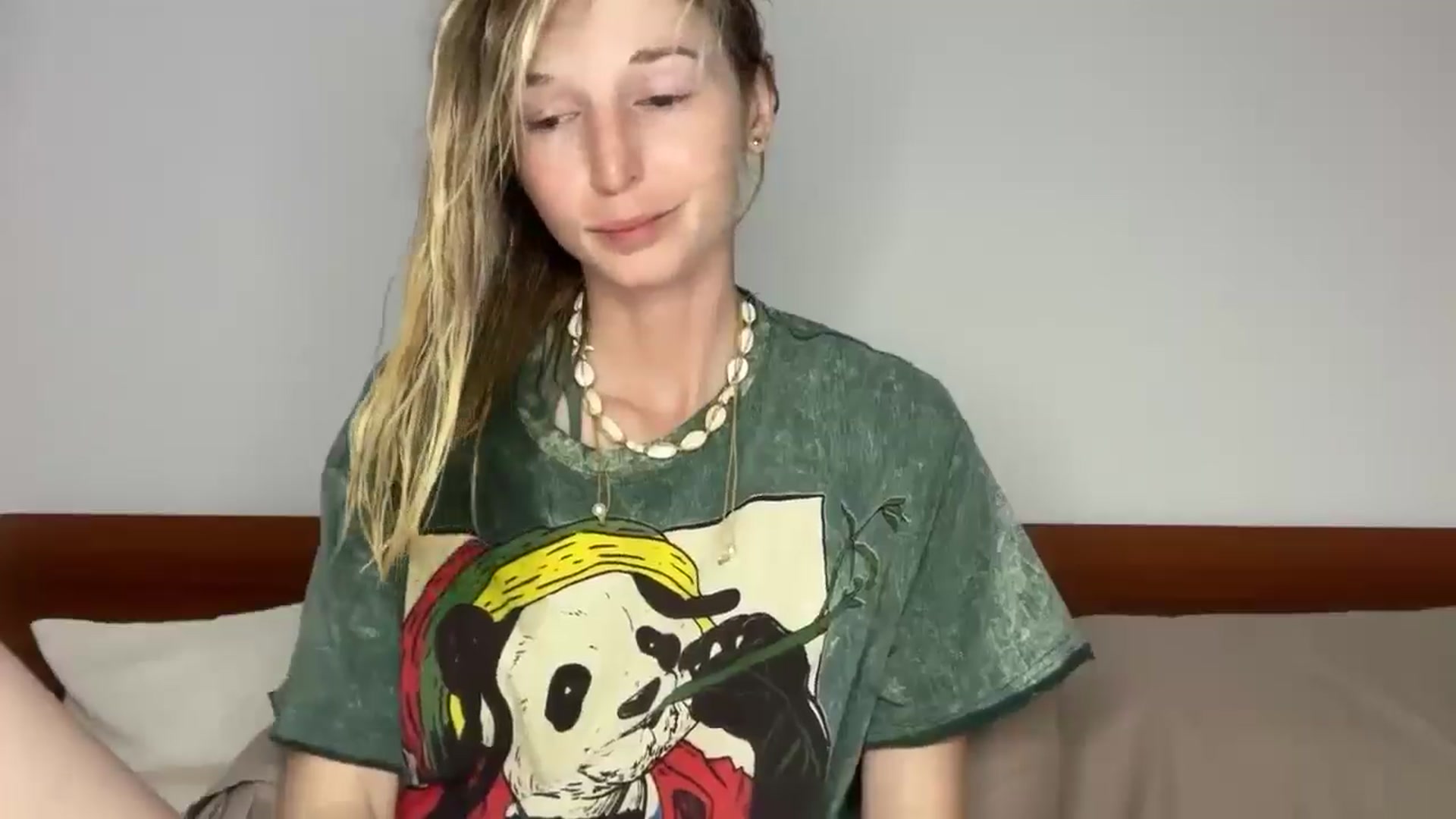 Gallery image thumbnail from Alielli's myfreecams stream on, 01/17/2026, 14:21 image 2 of 20