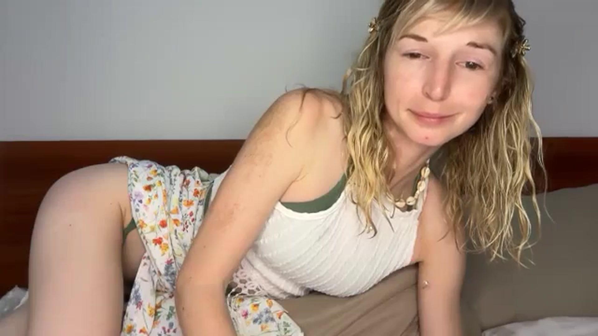 Gallery image thumbnail from Alielli's myfreecams stream on, 01/30/2026, 13:47 image 19 of 20