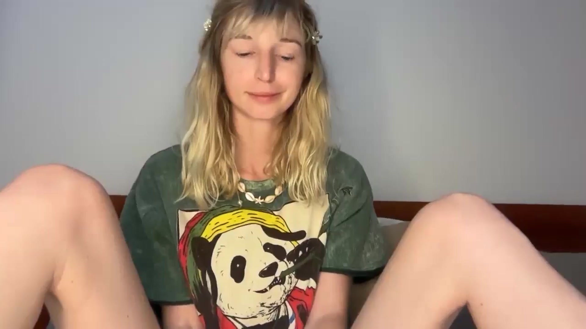 Gallery image thumbnail from Alielli's myfreecams stream on, 02/08/2026, 15:06 image 12 of 20