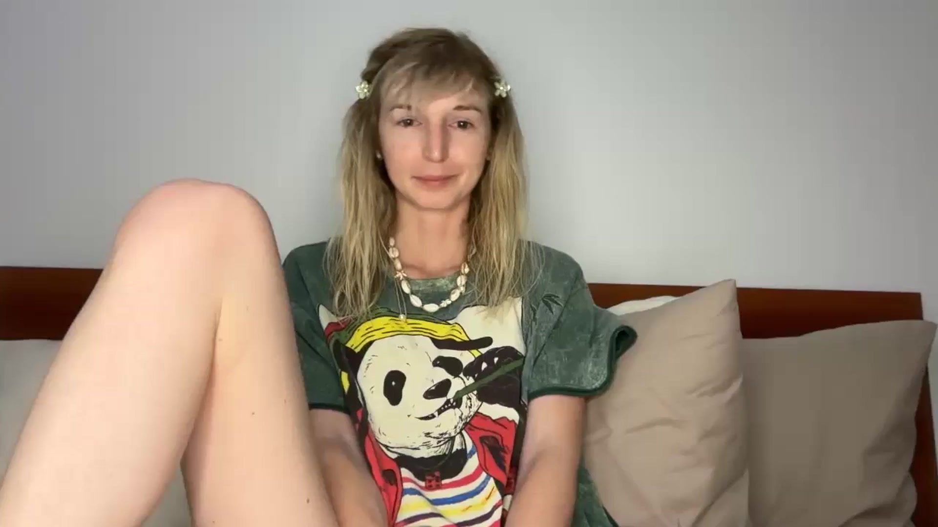 Gallery image thumbnail from Alielli's myfreecams stream on, 02/09/2026, 13:57 image 15 of 20