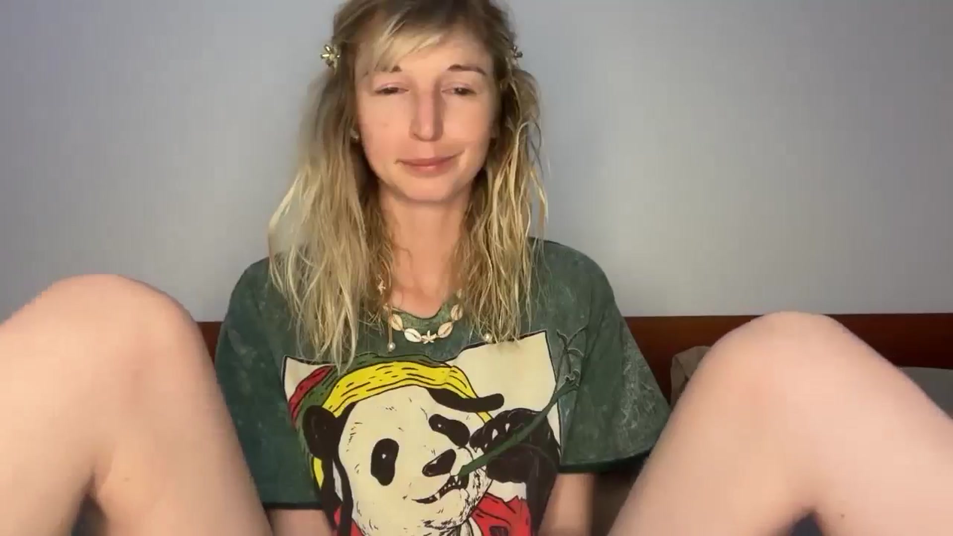 Gallery image thumbnail from Alielli's myfreecams stream on, 02/13/2026, 14:19 image 8 of 20